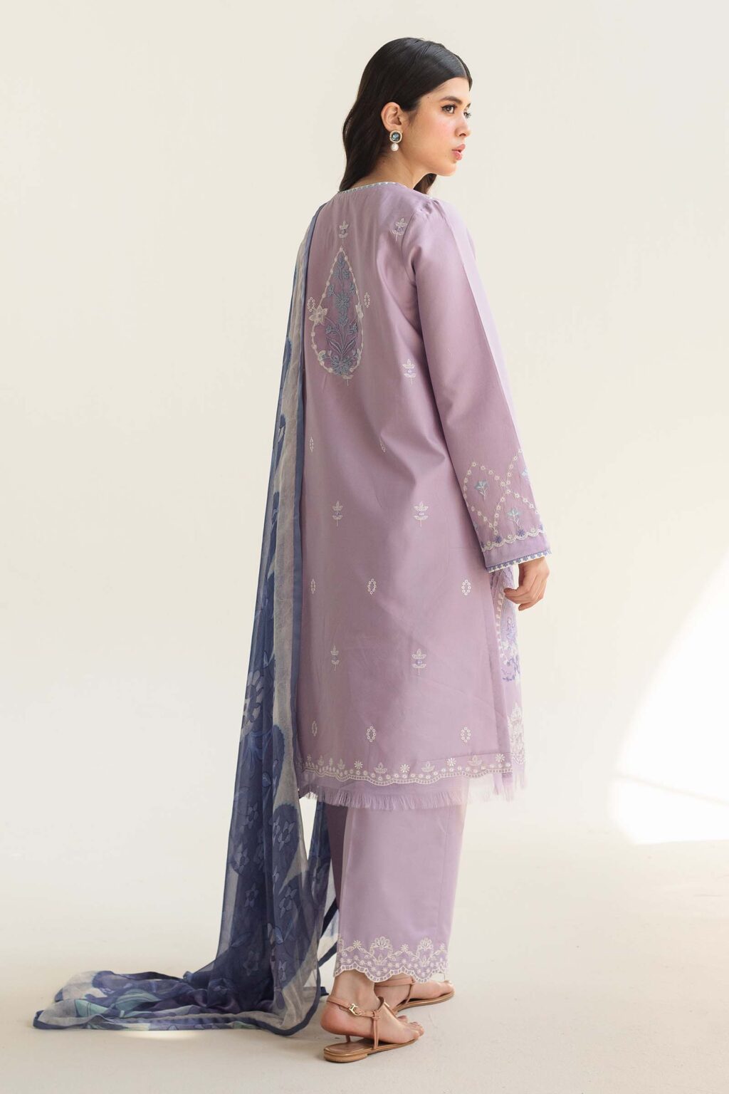 Coco by Zara Shahjahan Lawn Volume 2 || 10B (GZ-593) - Image 4