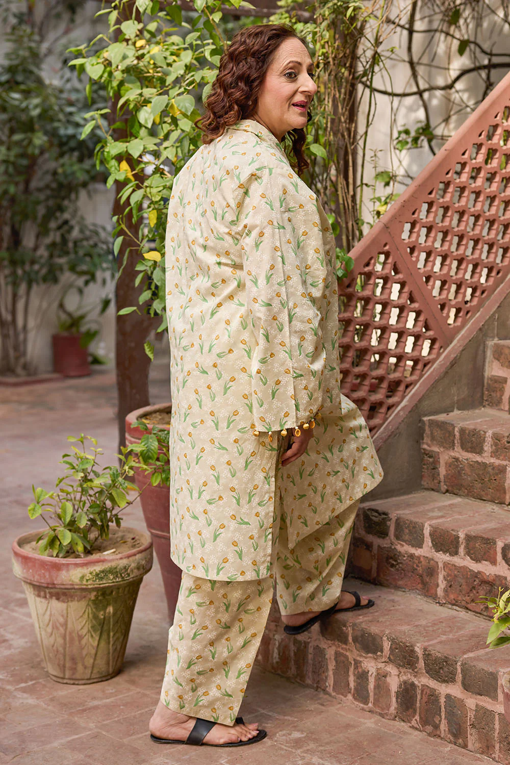 Gul Ahmed Mother's Lawn 2026 || SL-52057 - Image 4