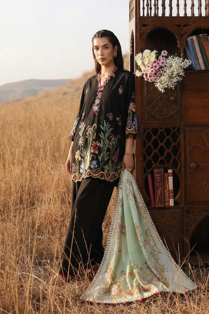 Sana Safinaz Muzlin Lawn 2026 | M261-001B-CV