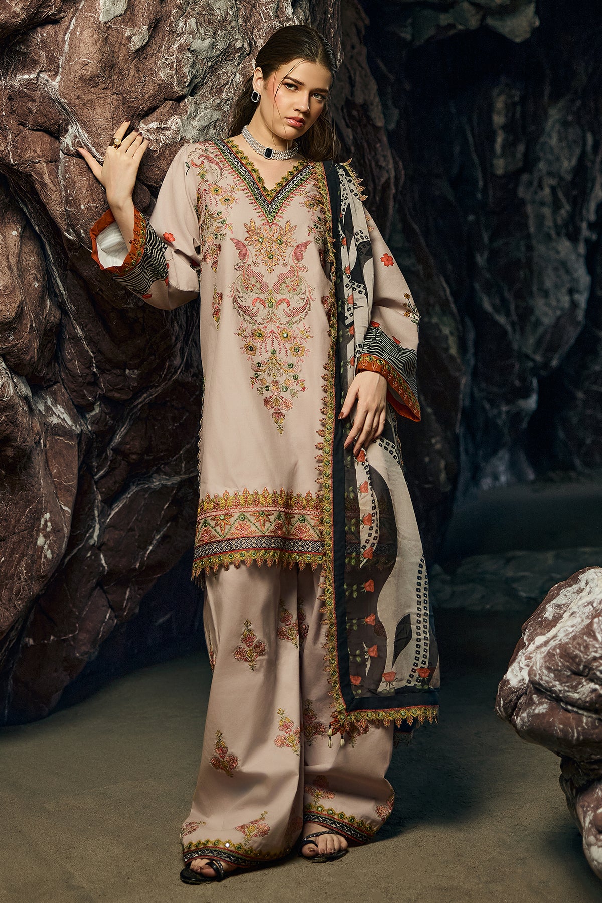 Sunshine Lawn Collection 2026 by Charizma | CSN6-07