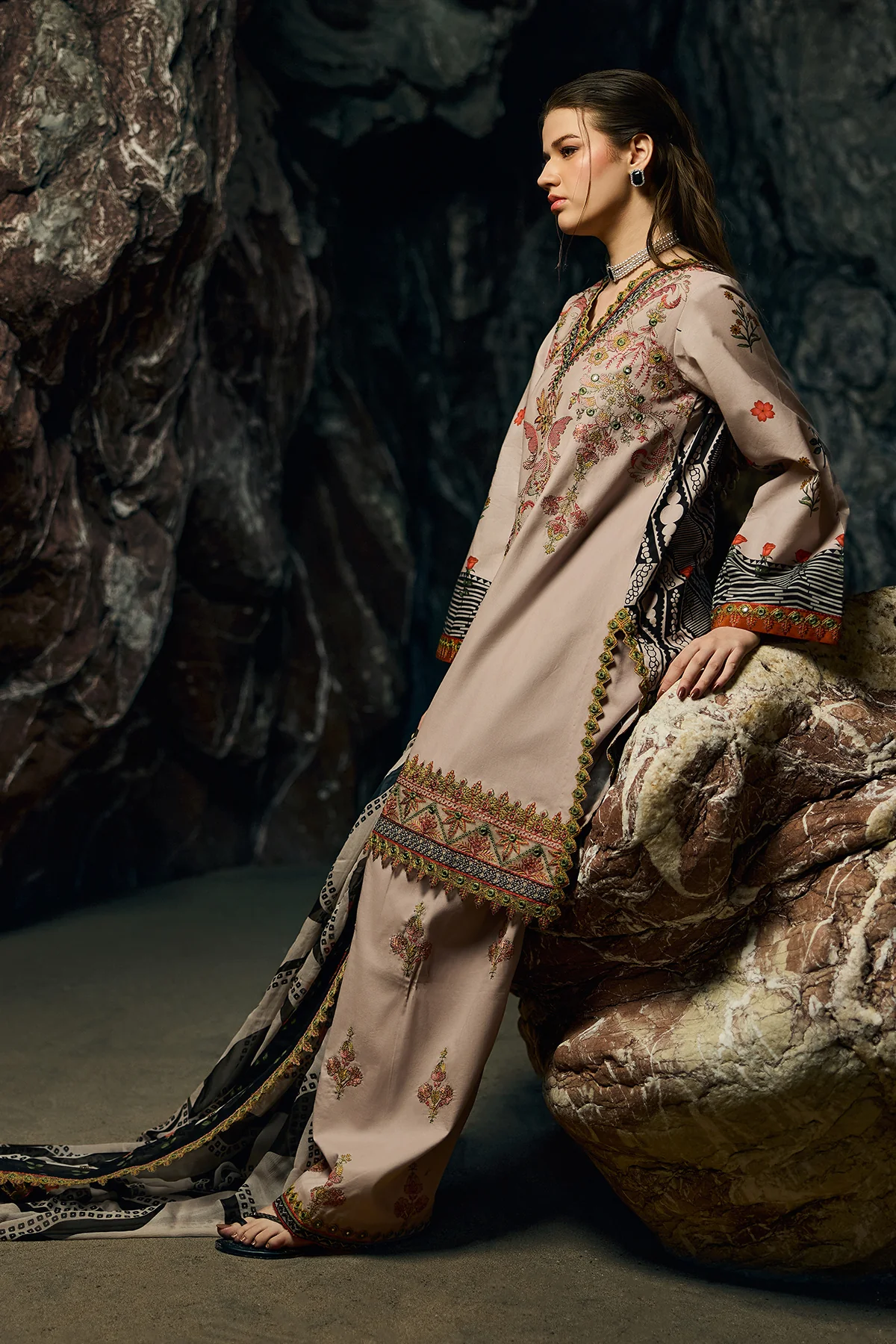 Sunshine Lawn Collection 2026 by Charizma | CSN6-07 - Image 3