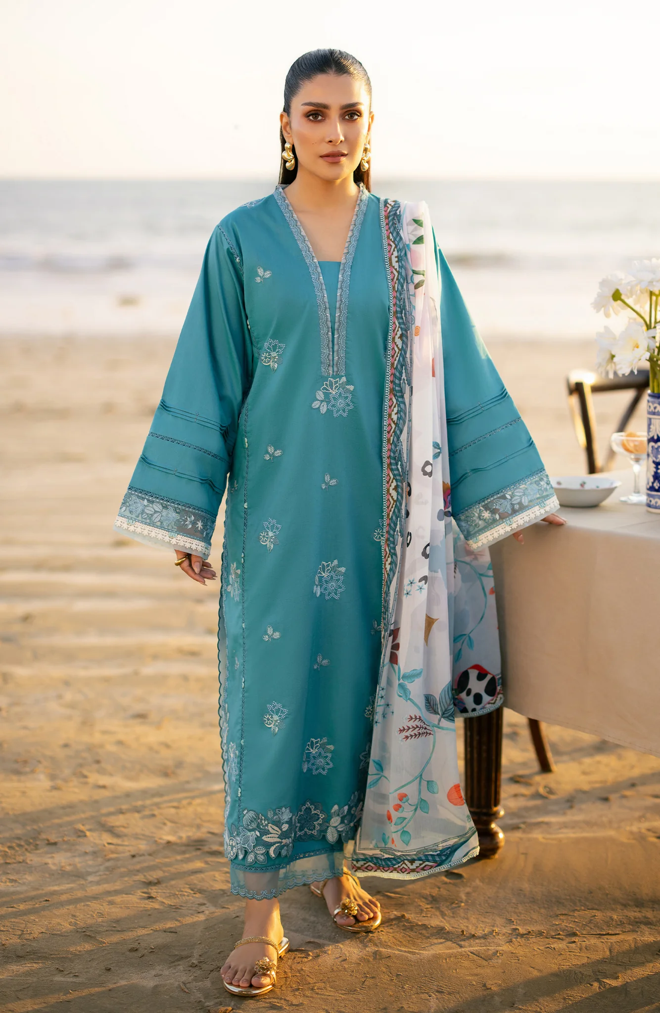 Seran Afsanah Lawn 2026 || Meira