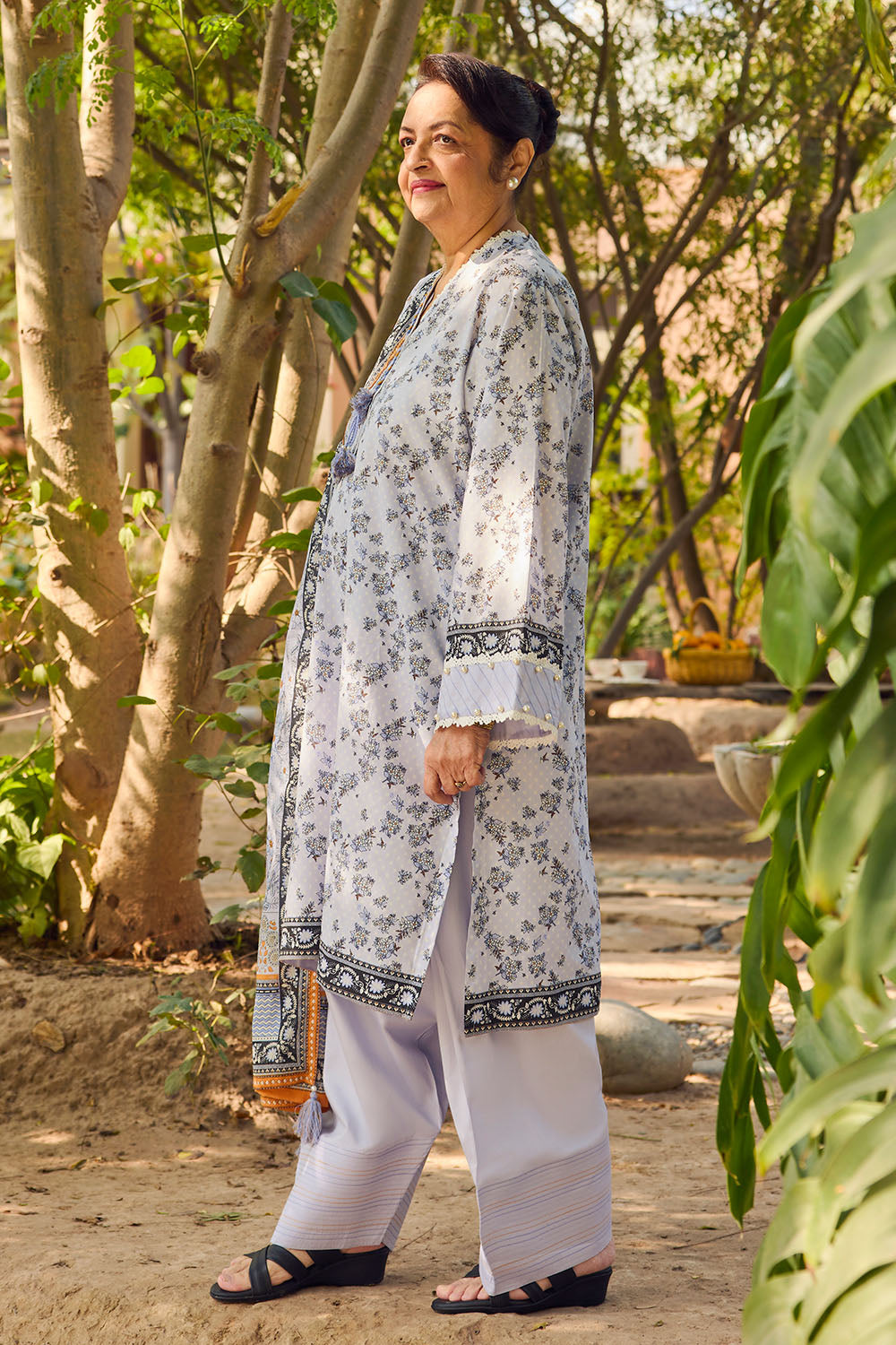 Gul Ahmed Mother's Lawn 2026 || CL-62115 A - Image 3