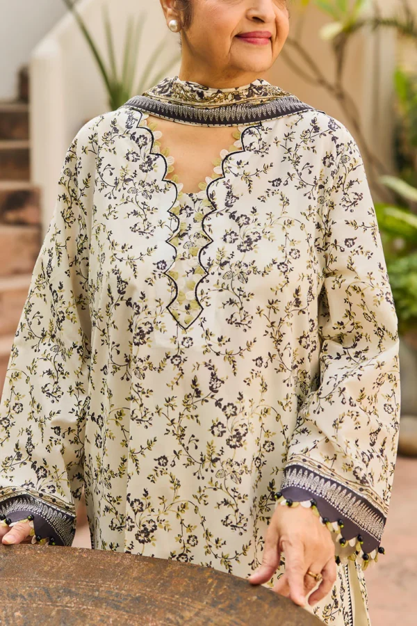 Alternative view of Gul Ahmed Mother's Lawn 2026 || CL-62117 B