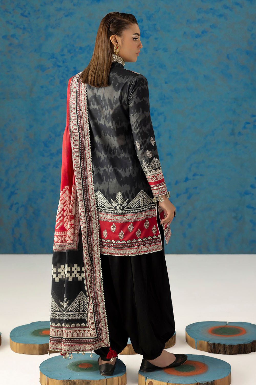Gul Ahmed Heritage Collection 2026 | CL-62229 - Image 2