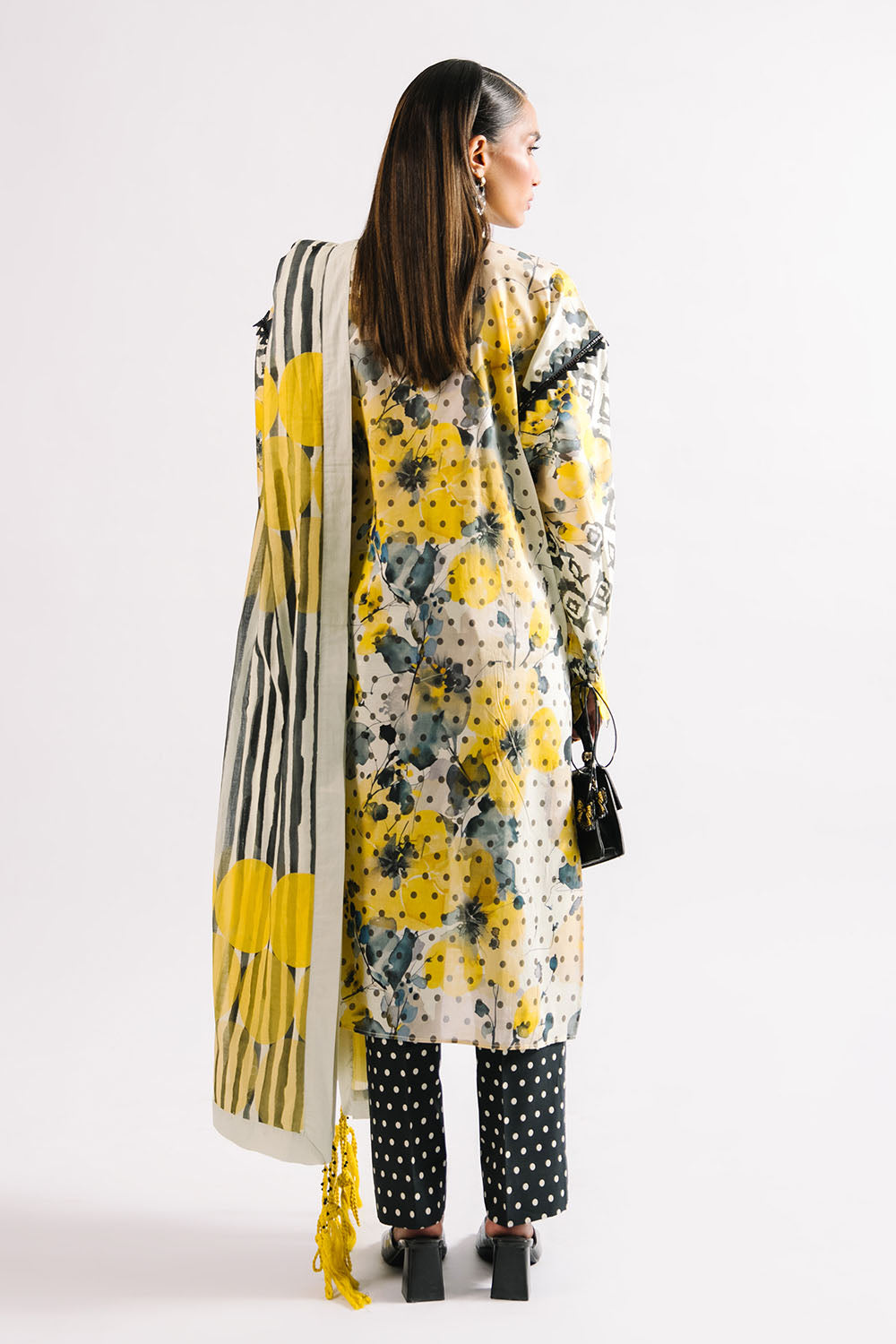 Fabric Mode On 2026 by Gul Ahmed || CL-62155 - Image 3