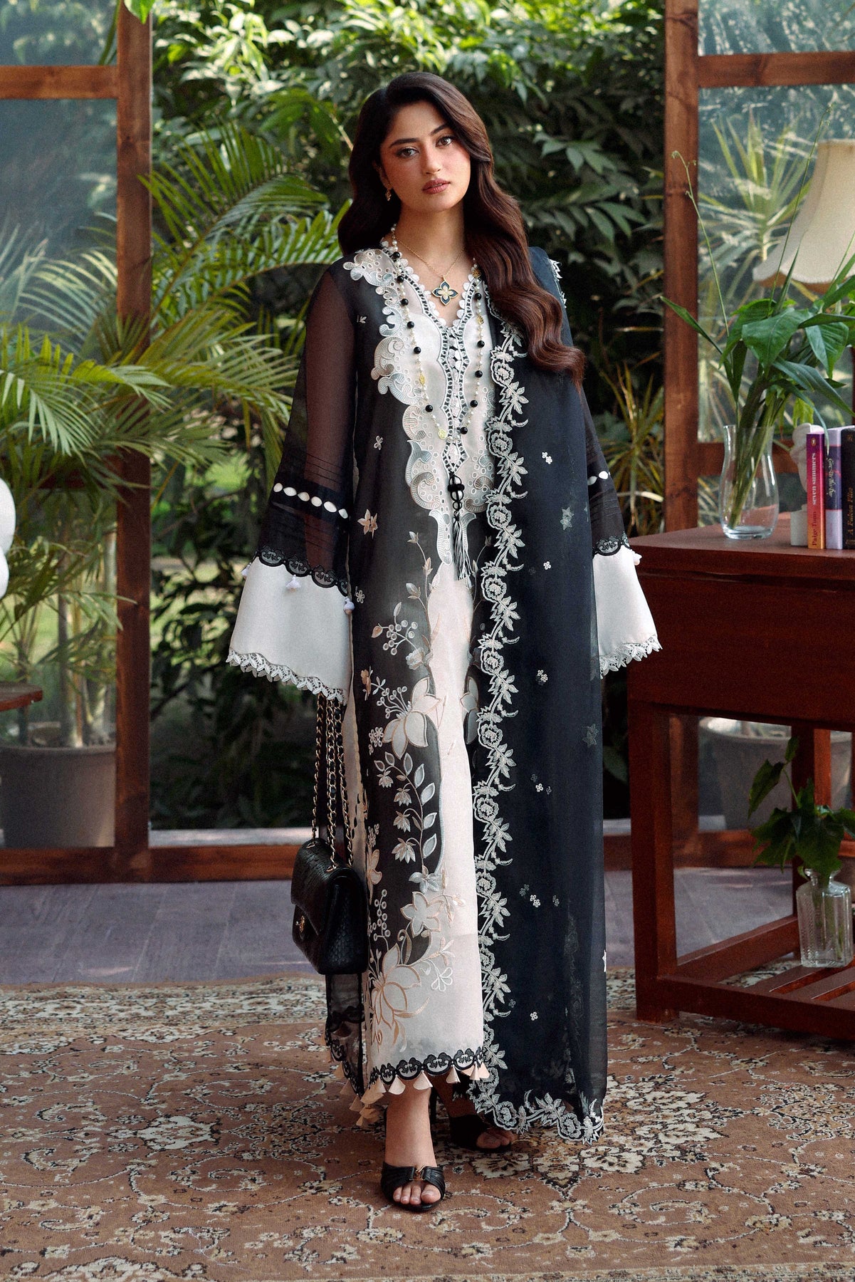 Sable Vogue Luxury Formals Lawn 2026 | SL-05-26-V1