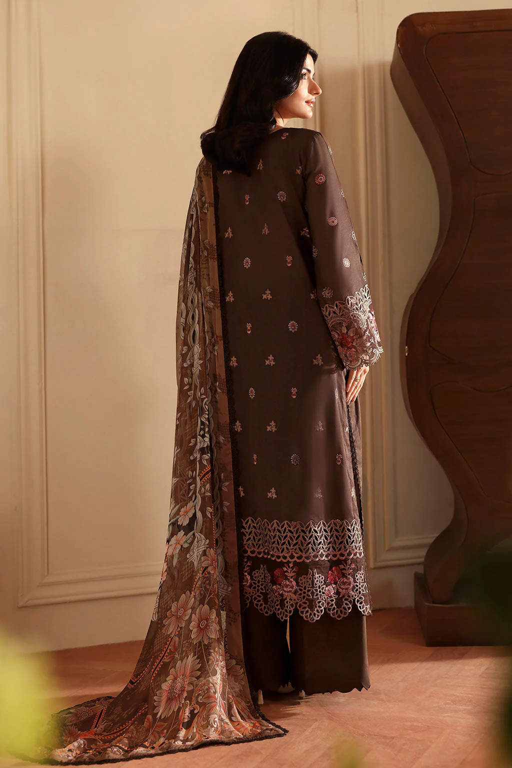 Andaaz Lawn 2026 by Ramsha || Z-1303 - Image 4