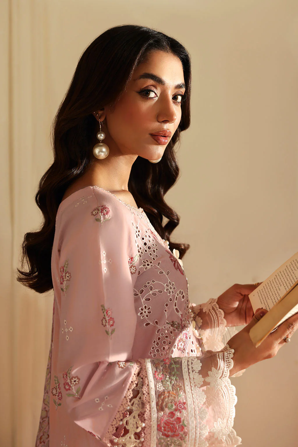 Andaaz Lawn 2026 by Ramsha || Z-1302 - Image 4