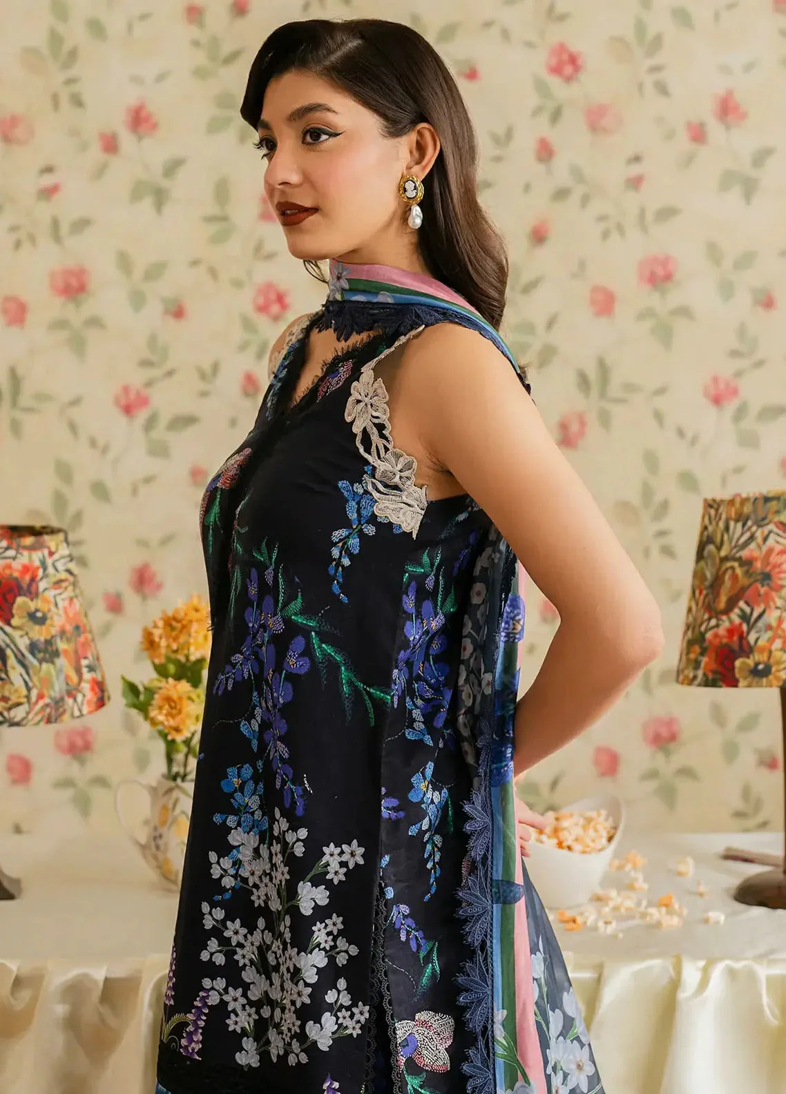 Asifa and Nabeel Lawn 2026 | MSLV25-10 Mehtab - Image 2