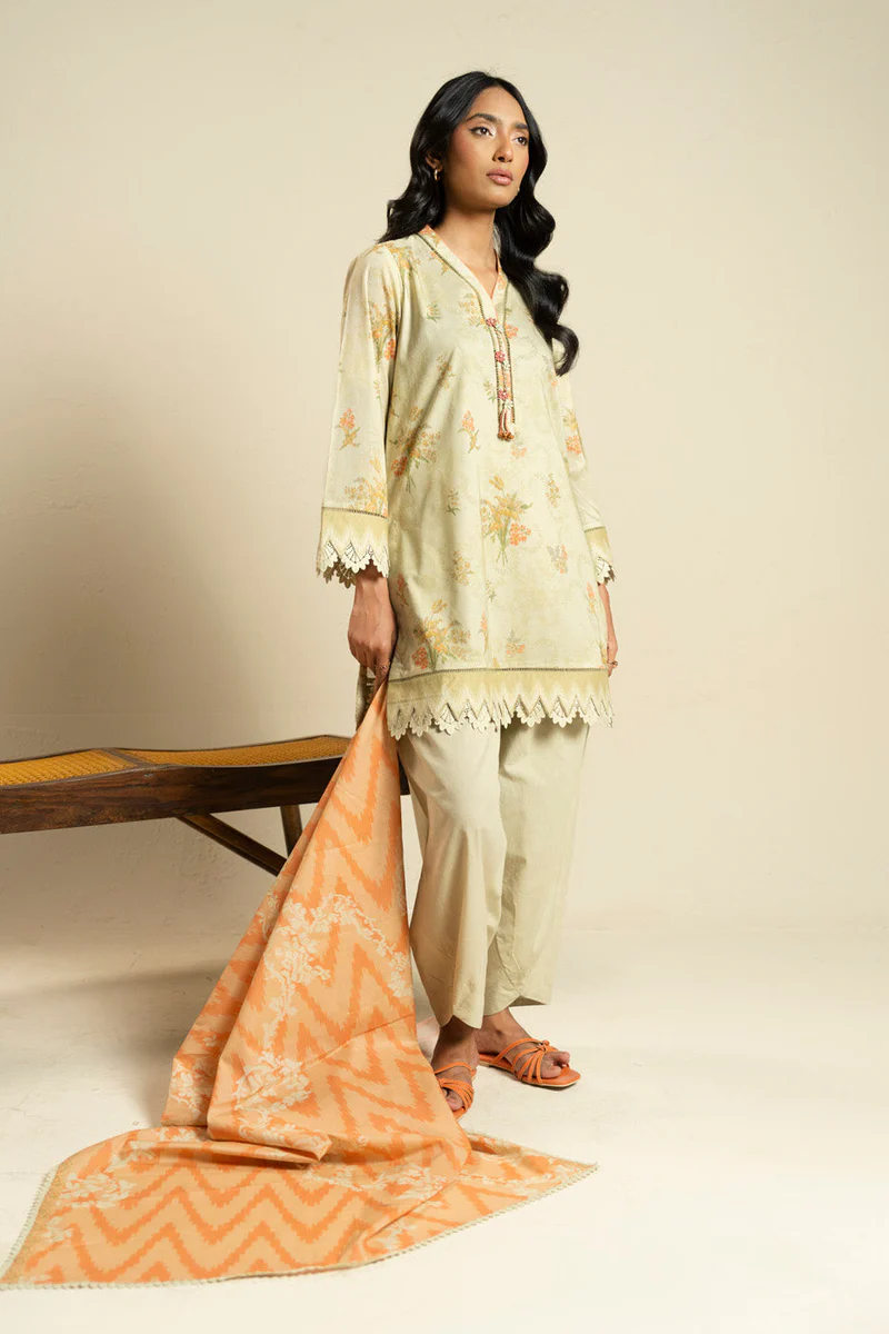 AlKaram Spring Summer 2026 Lawn || EC52-26-Peach