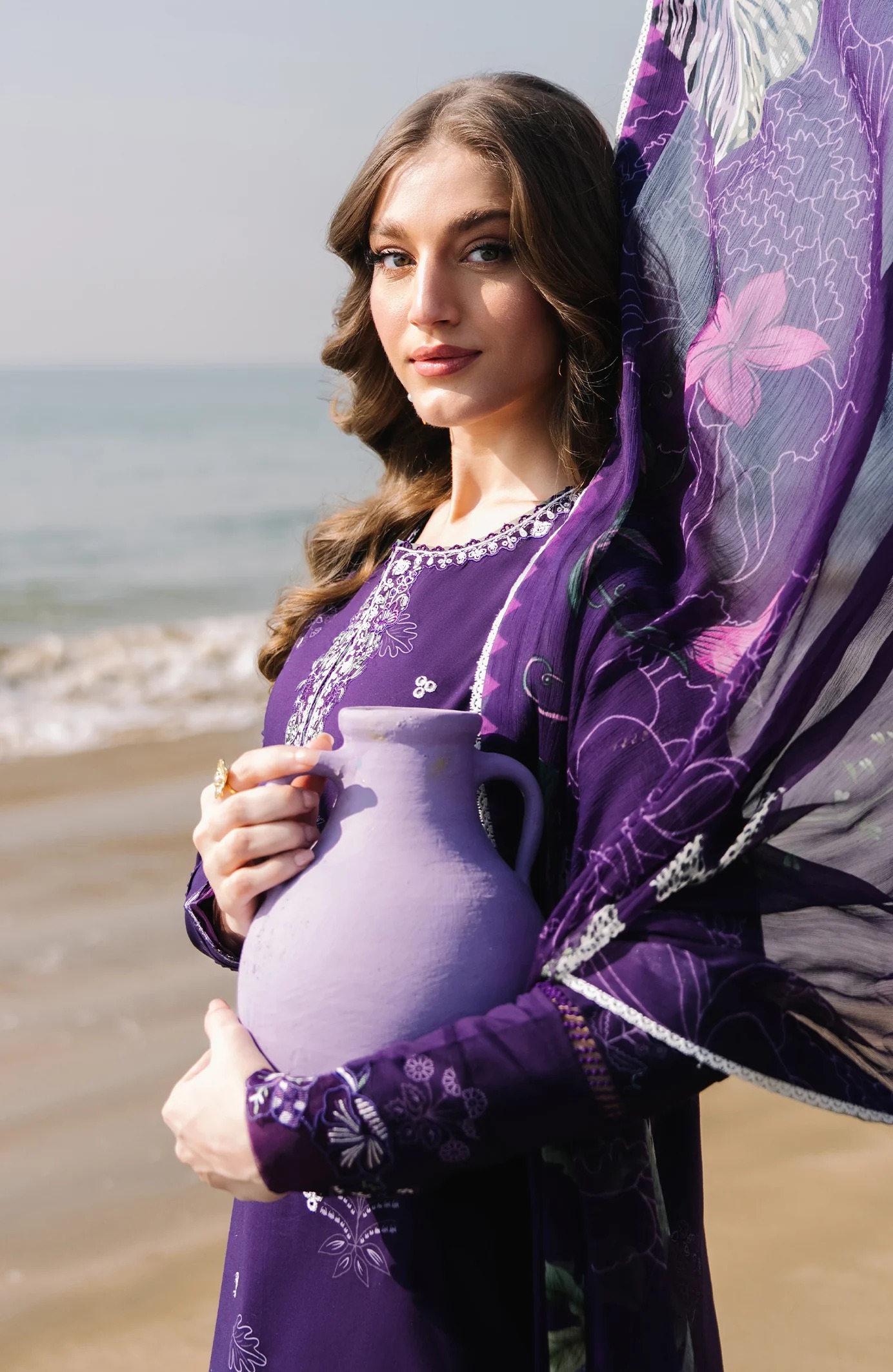 Seran Afsanah Lawn 2026 || Elin - Image 3