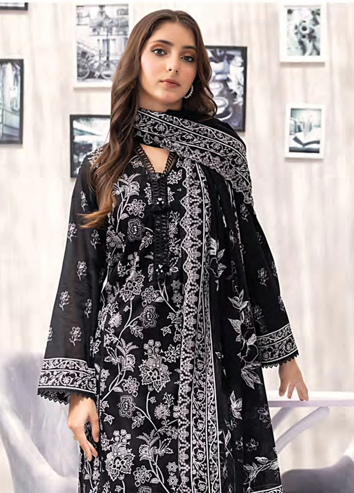Komal Lawn by Lakhany 2026 || LSM26UK LG-AR-0203 - Image 3