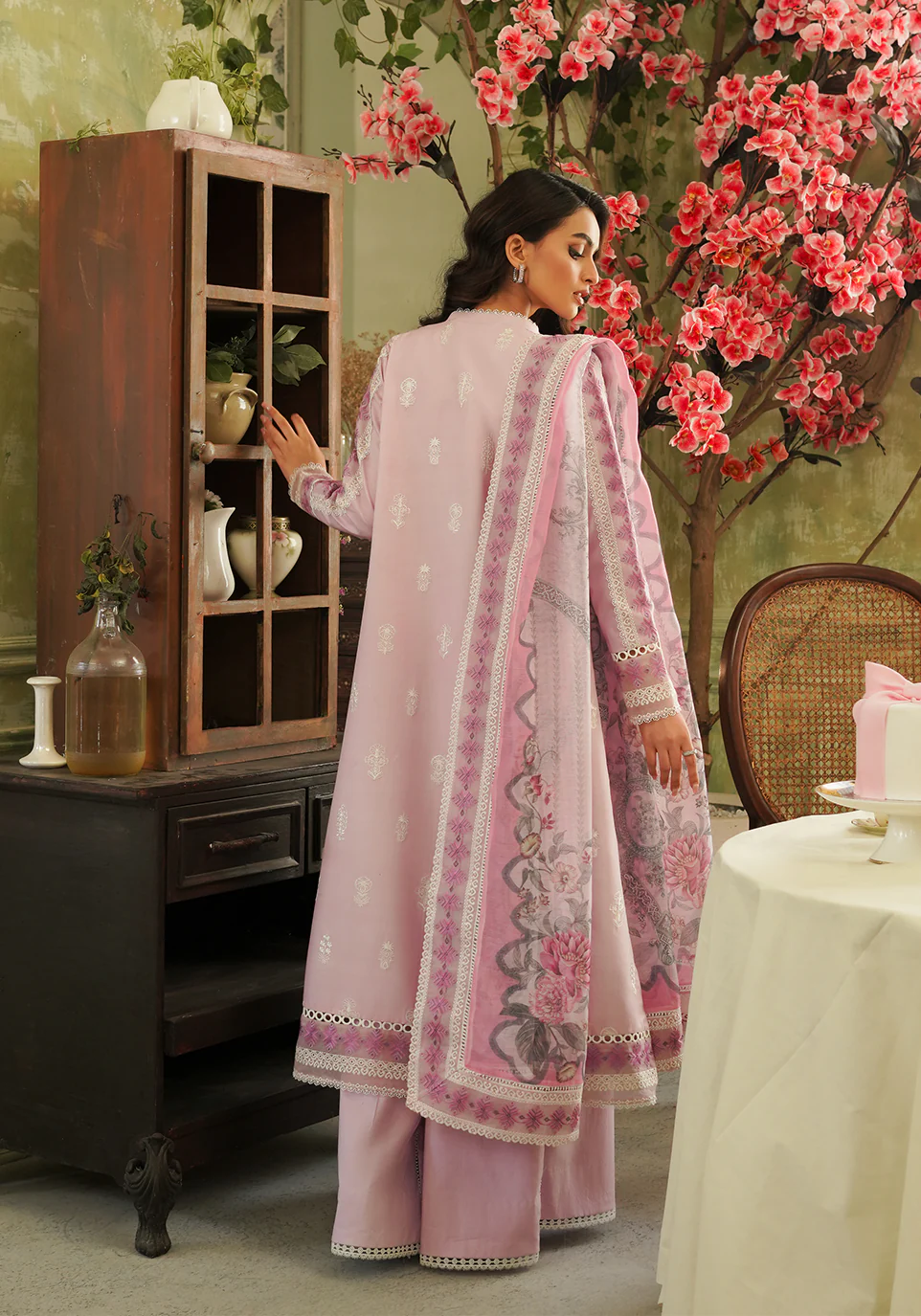 Zarqash Luxury Lawn 2024 | ZQT 001 - Image 2