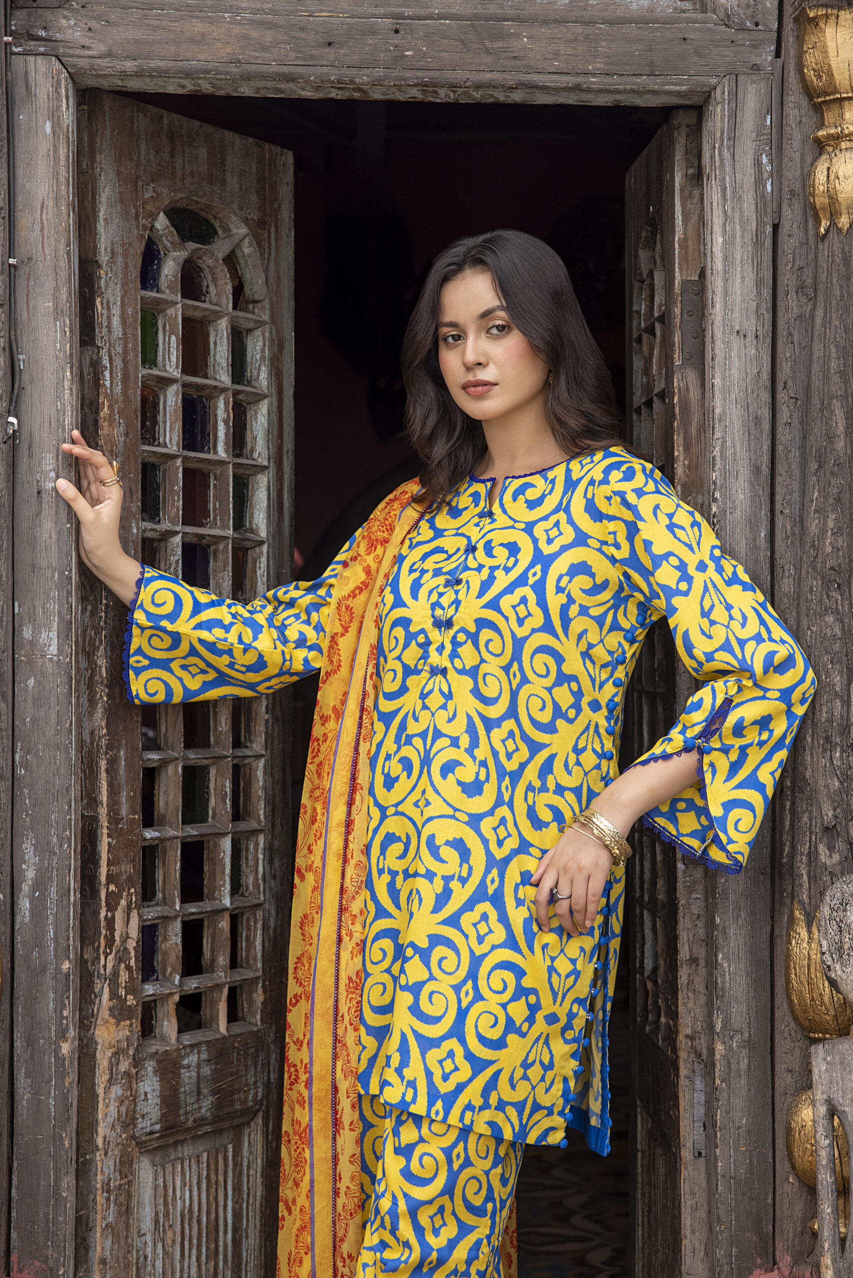 Ghazal from House of Mist | Lawn | Vol 4 | | HM-GZ4-04 GZ - Image 5