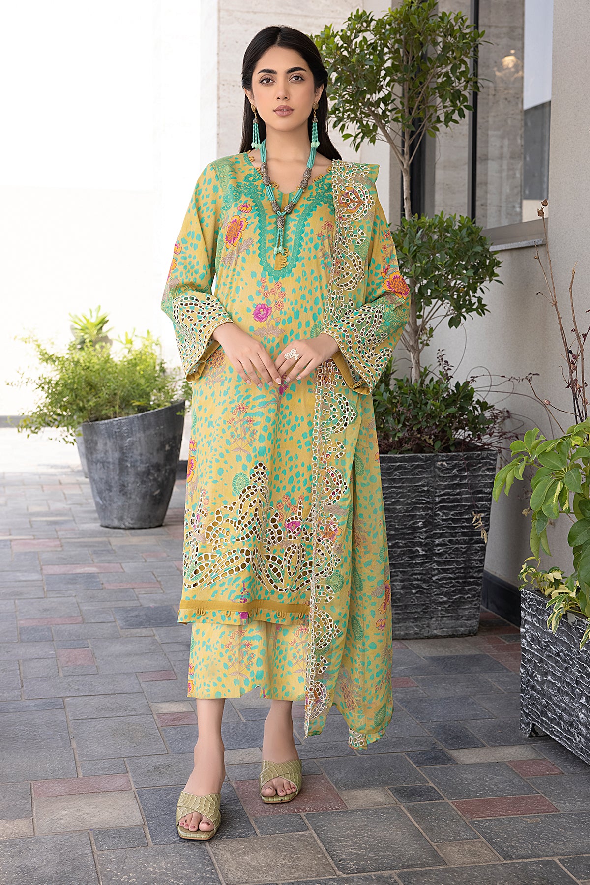 Charizma Combination Embroidered Lawn 2024 | CCH4-06