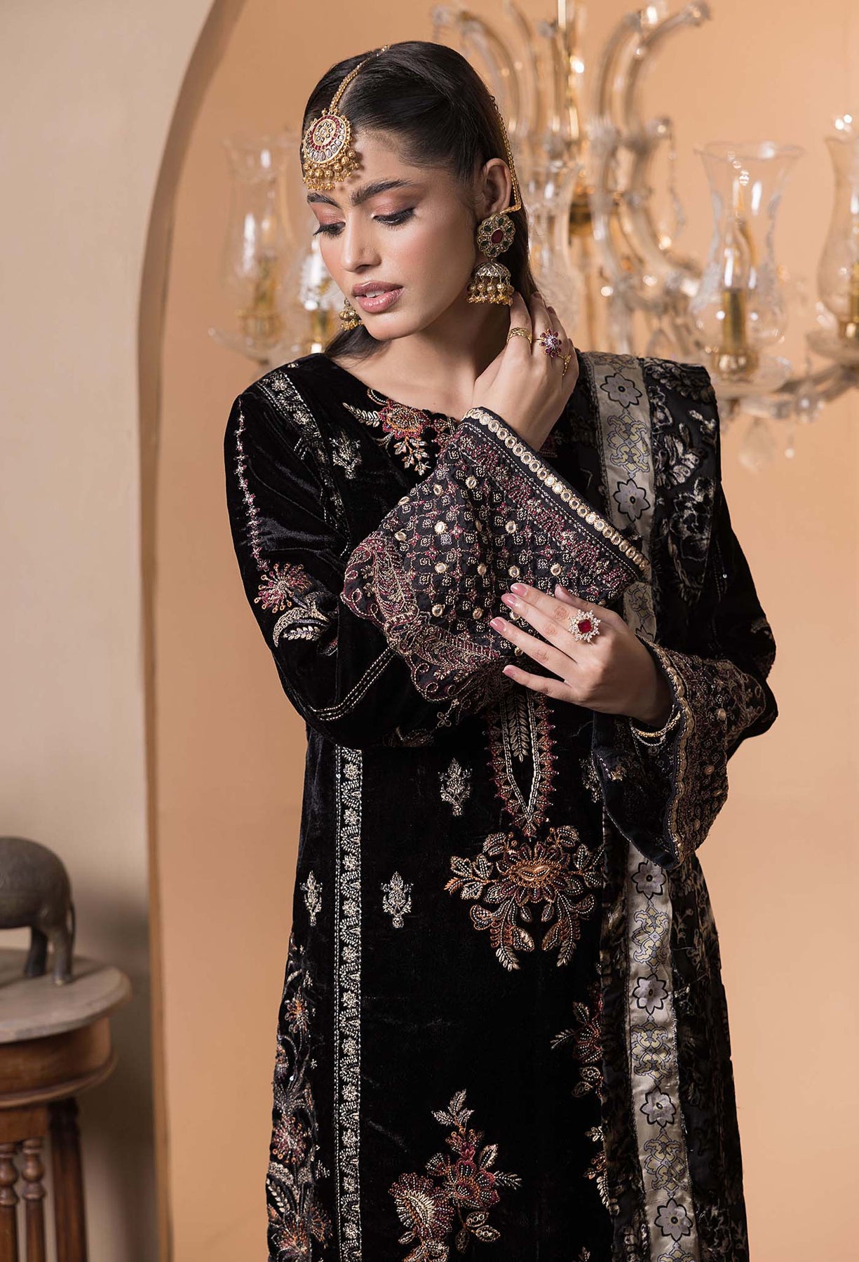 Adan's Libas Plachi'24 Luxury Unstitched | 4237 - Image 3