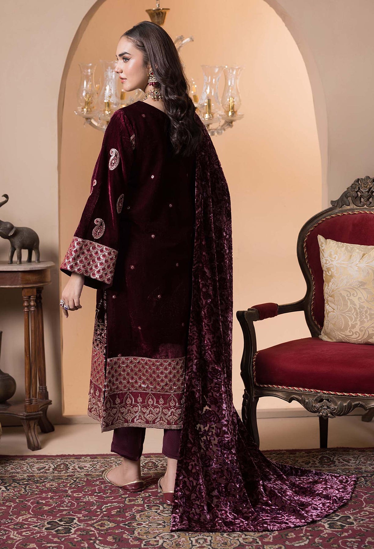 Adan's Libas Plachi'24 Luxury Unstitched | 4238 - Image 2