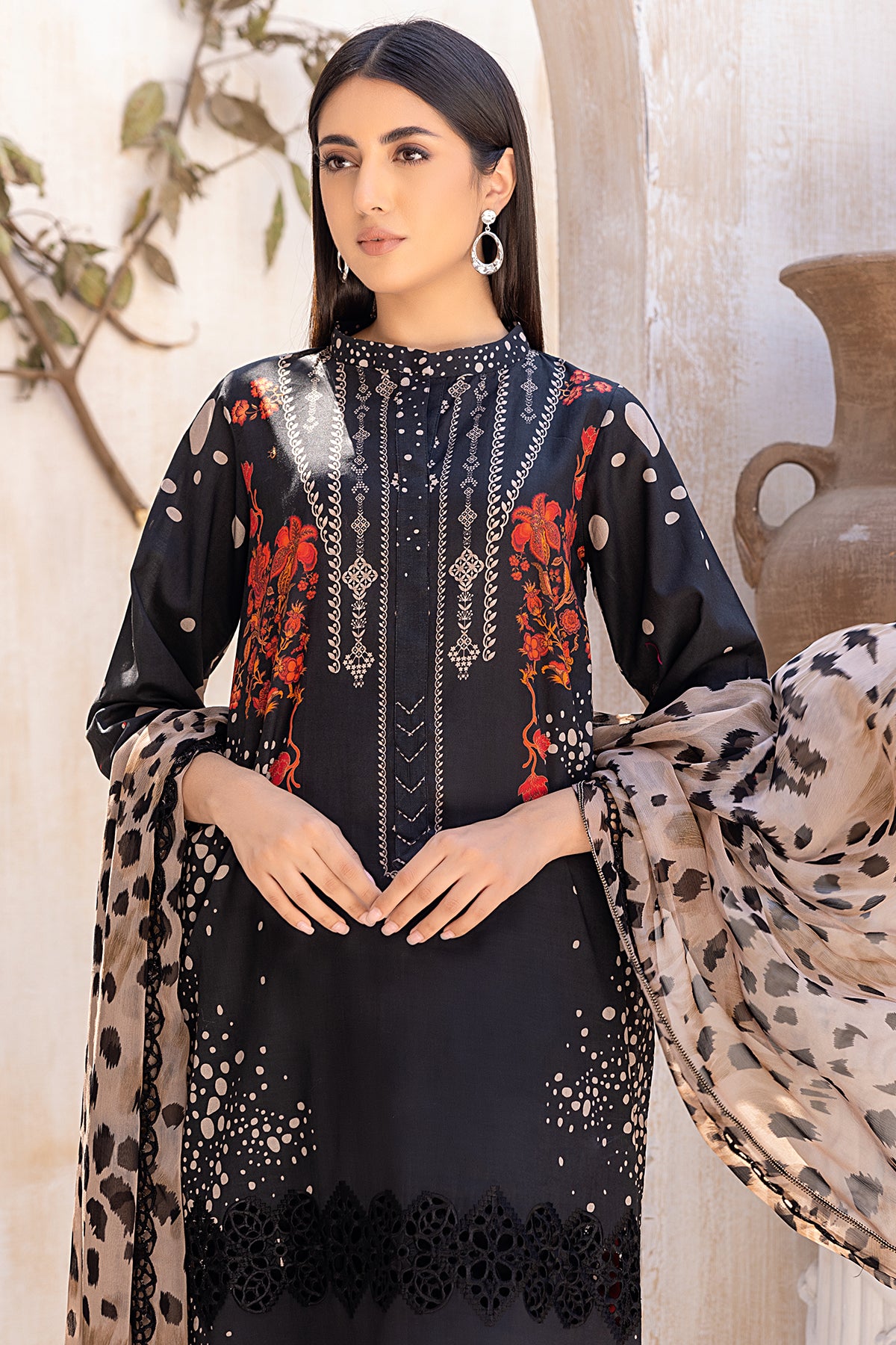Charizma Combination Embroidered Lawn 2024 | CCH4-04 - Image 2