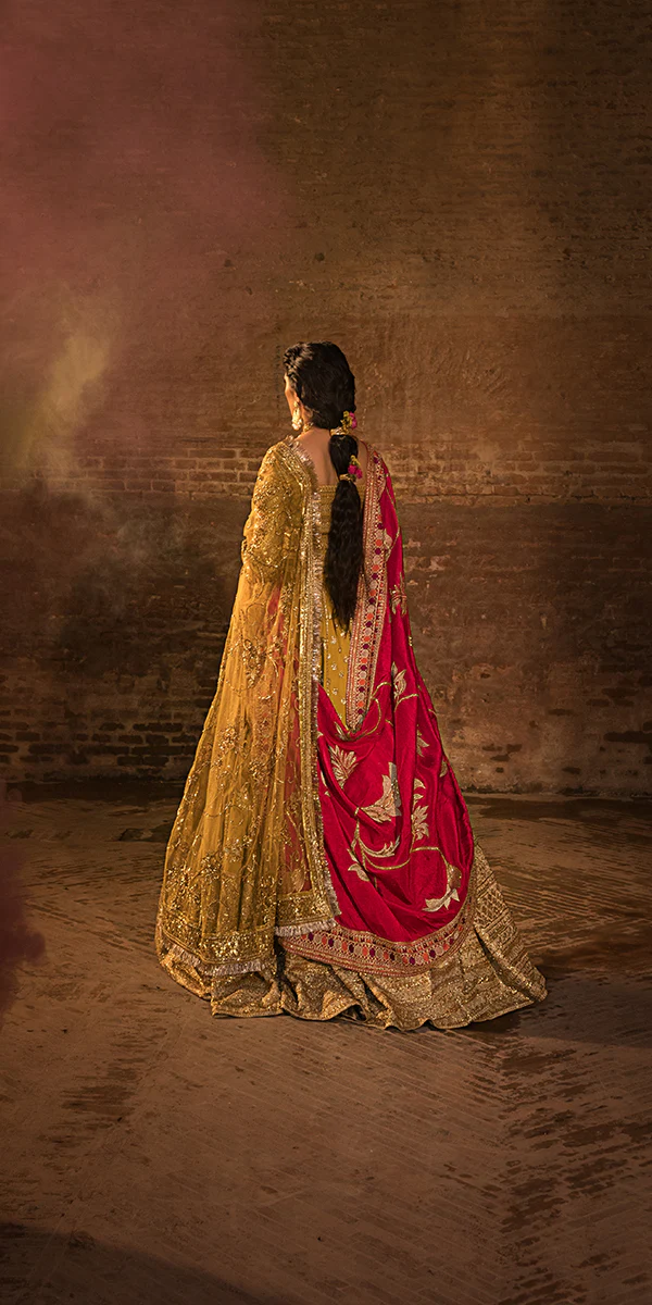 Alternative view of Bridal Collection by Erum Khan   | MAHARANI