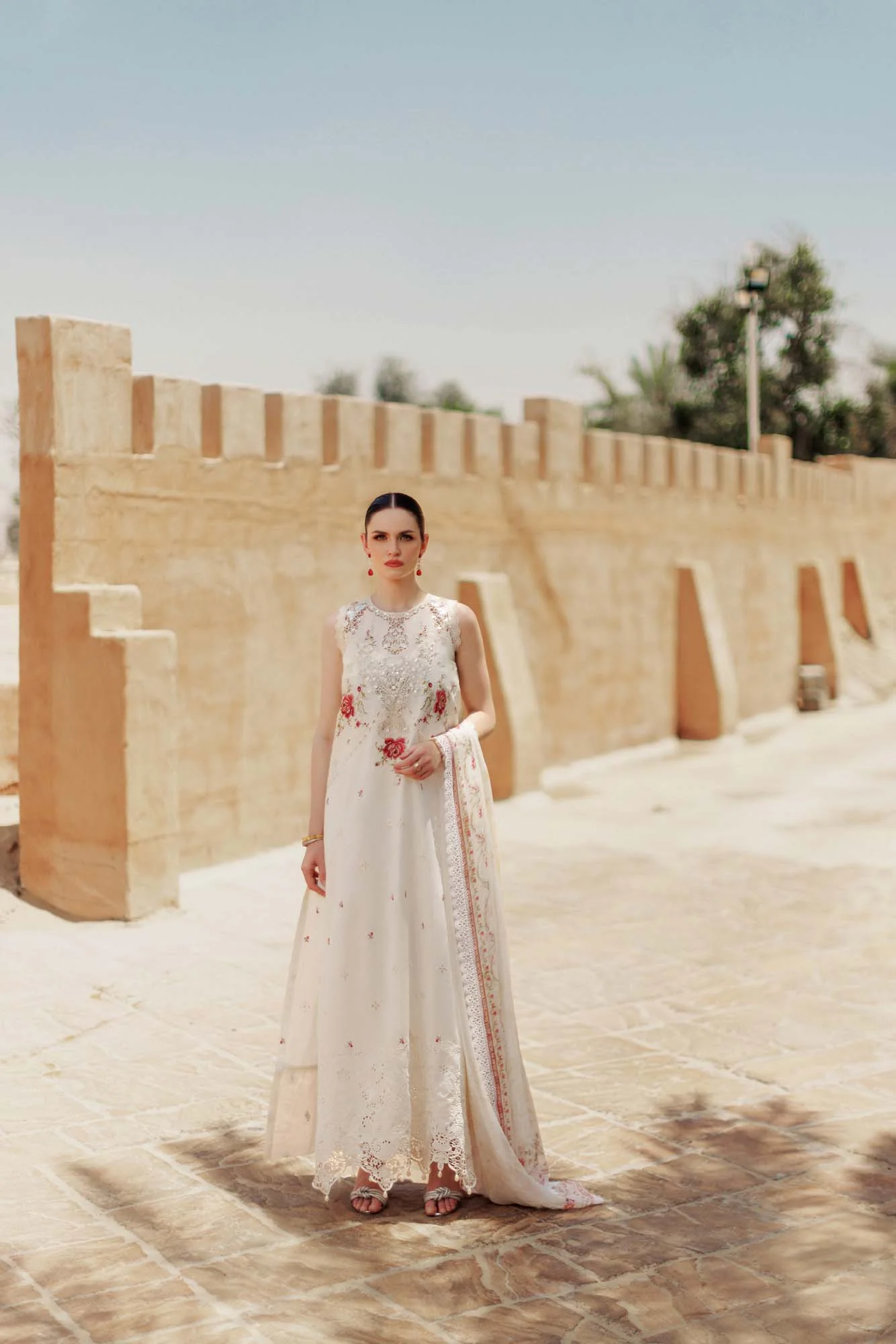 Noor Handwork Laserkari Lawn'24 | D9 - Image 6