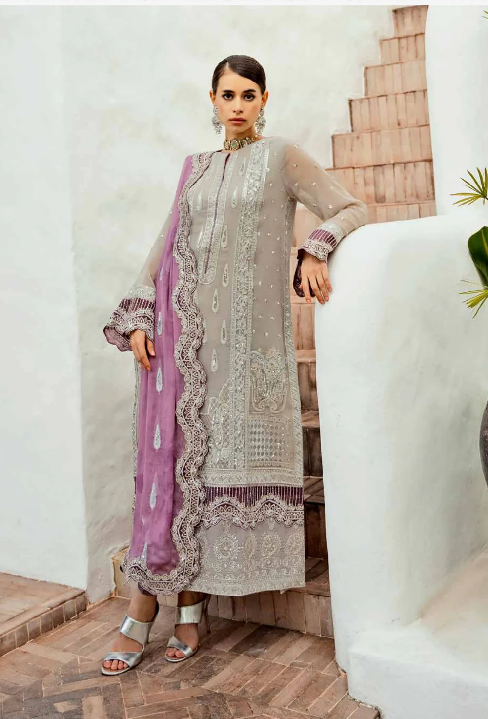 Freesia Luxury Premium