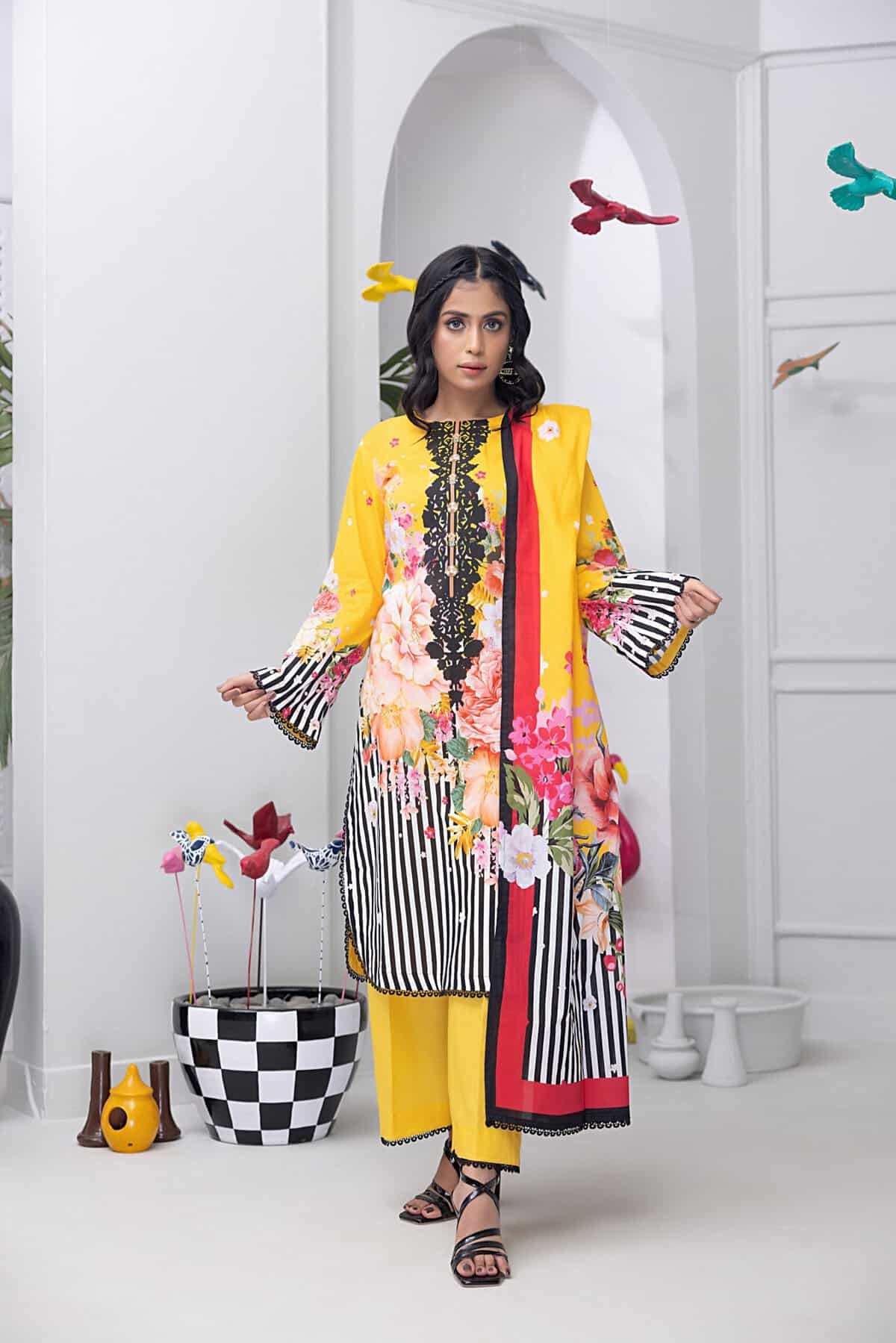 Salina Pop Printed Lawn | SP-10