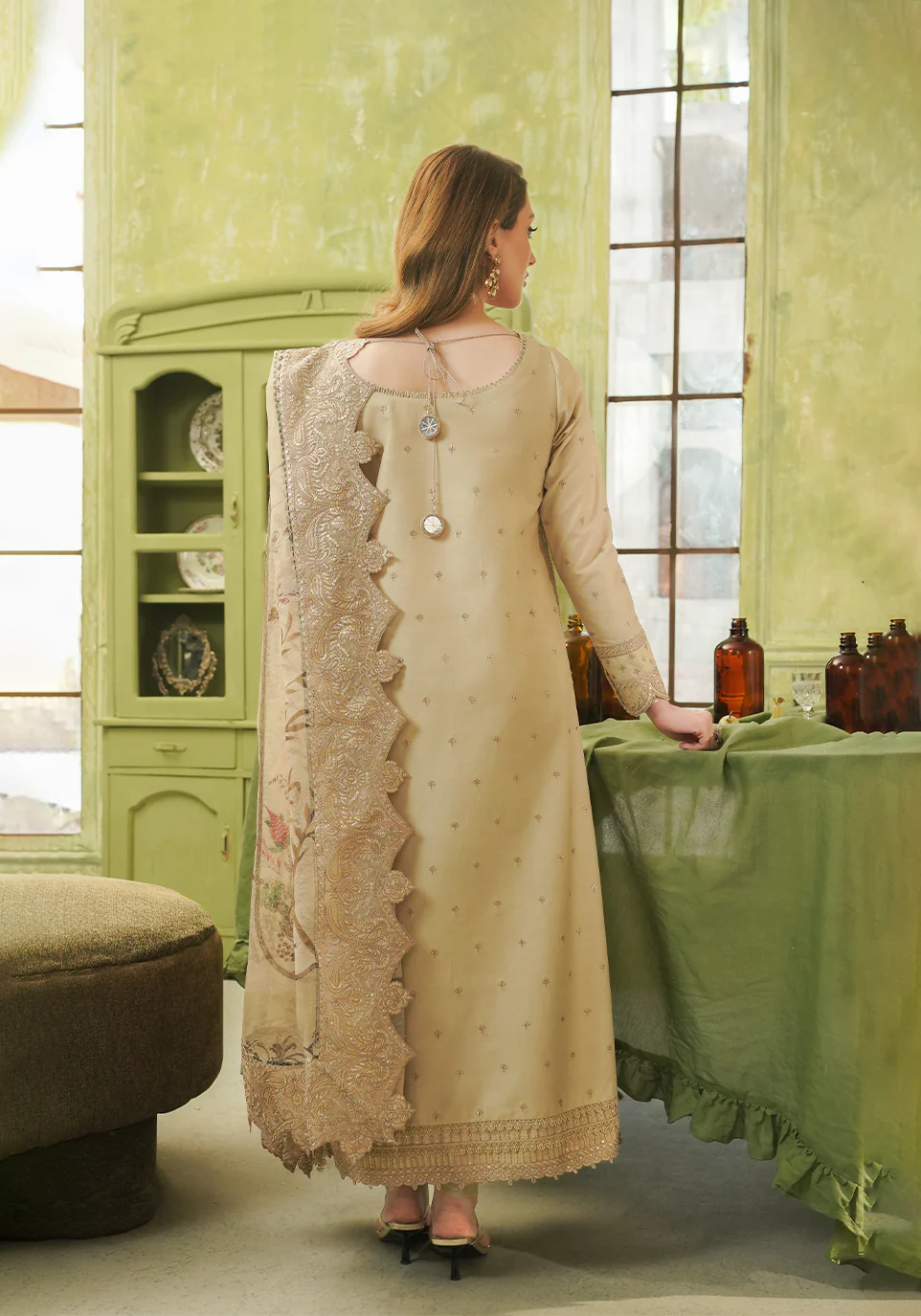 Zarqash Luxury Lawn 2024 | ZQT 010 - Image 2