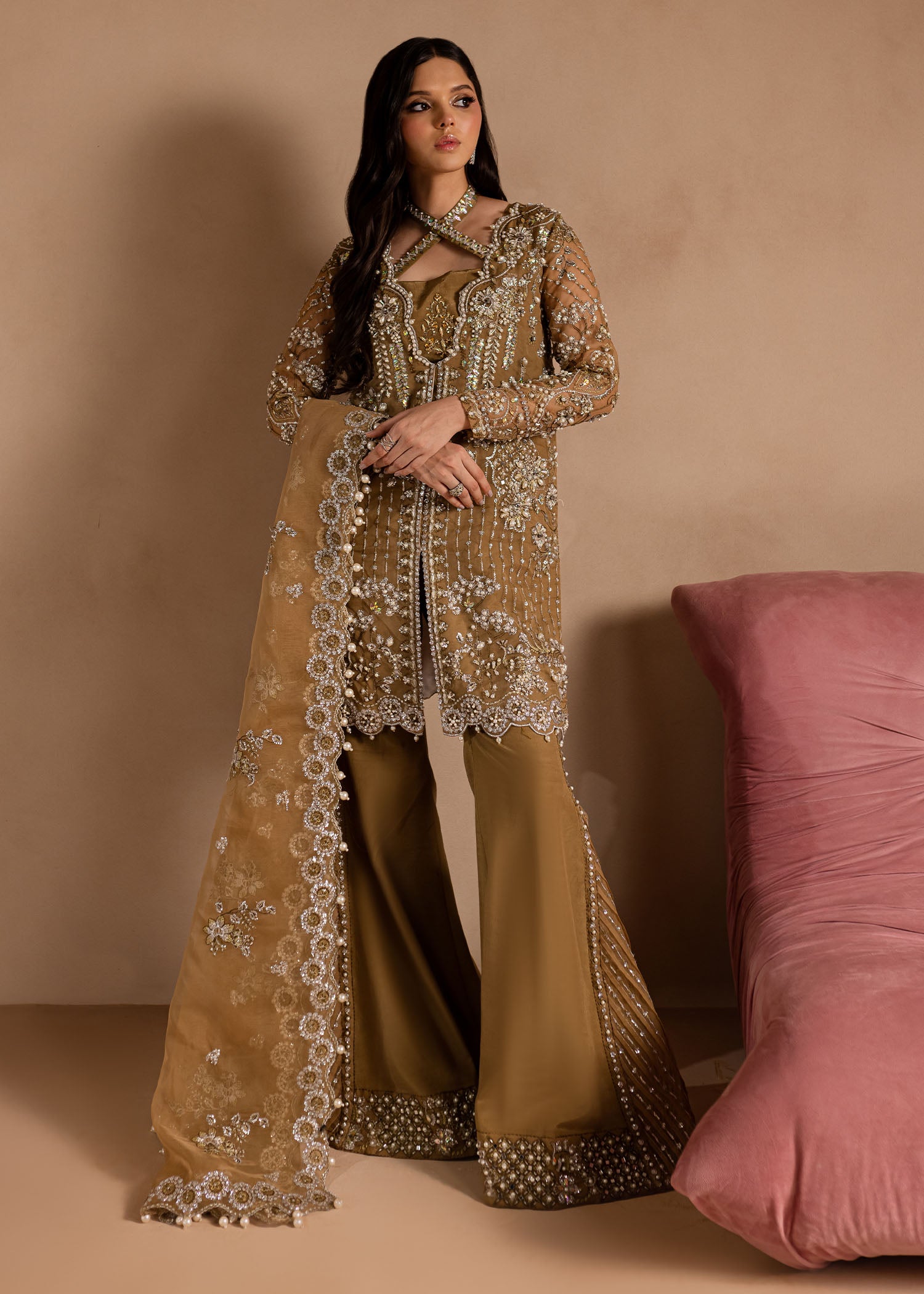 Lamhay Wedding Formals by Maria Osama Khan | Sabahat - Image 2