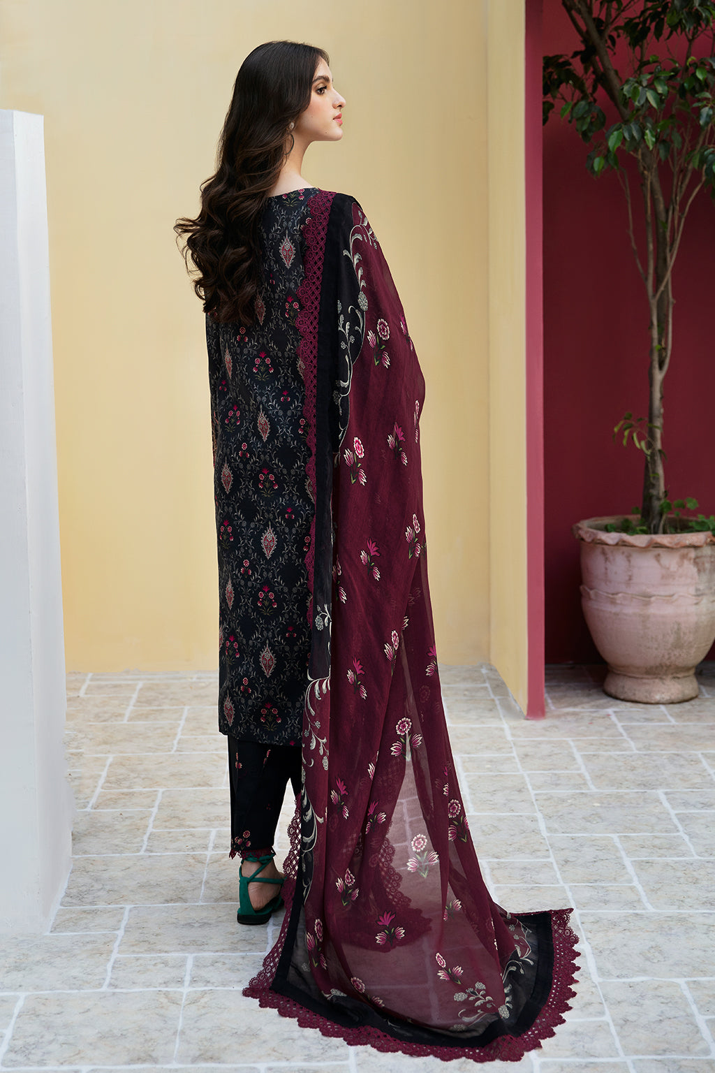 Rangrez By Ramsha | Lawn 2024 | N-503 - Image 2