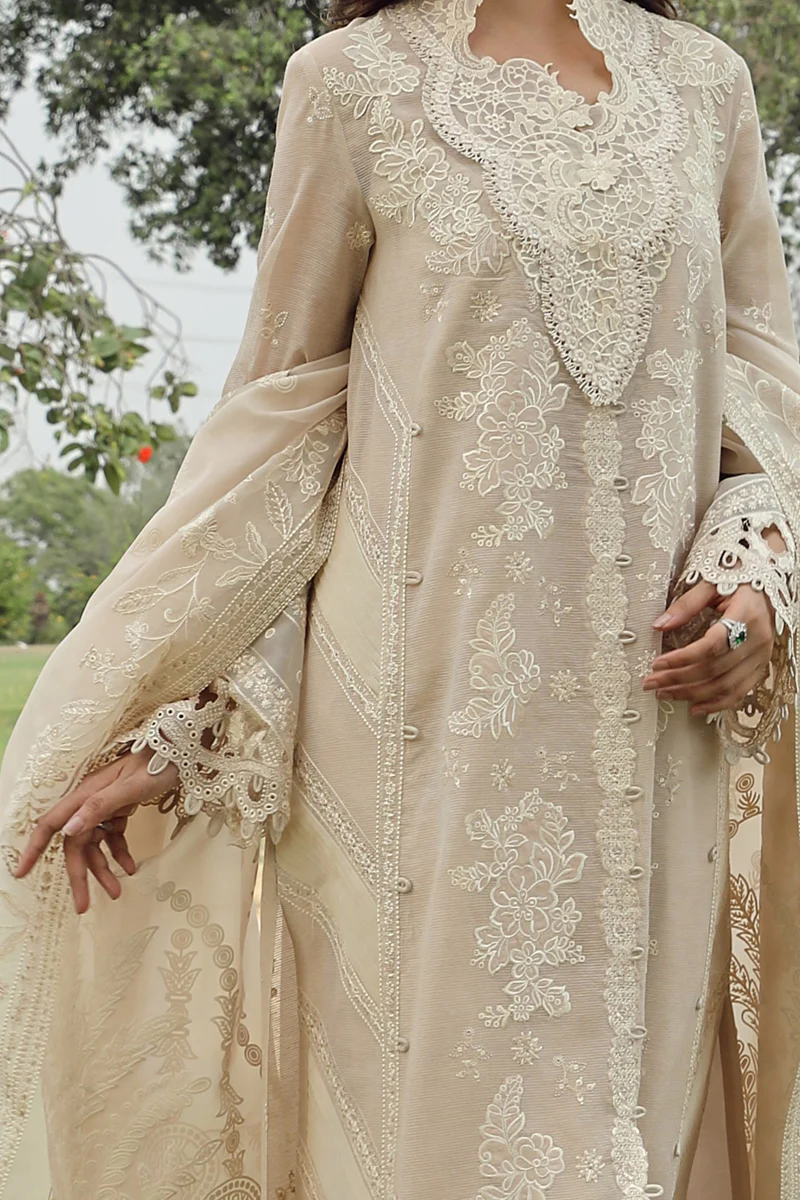 Qalamkar Festive Lawn 2024 | PS-02 - Image 4
