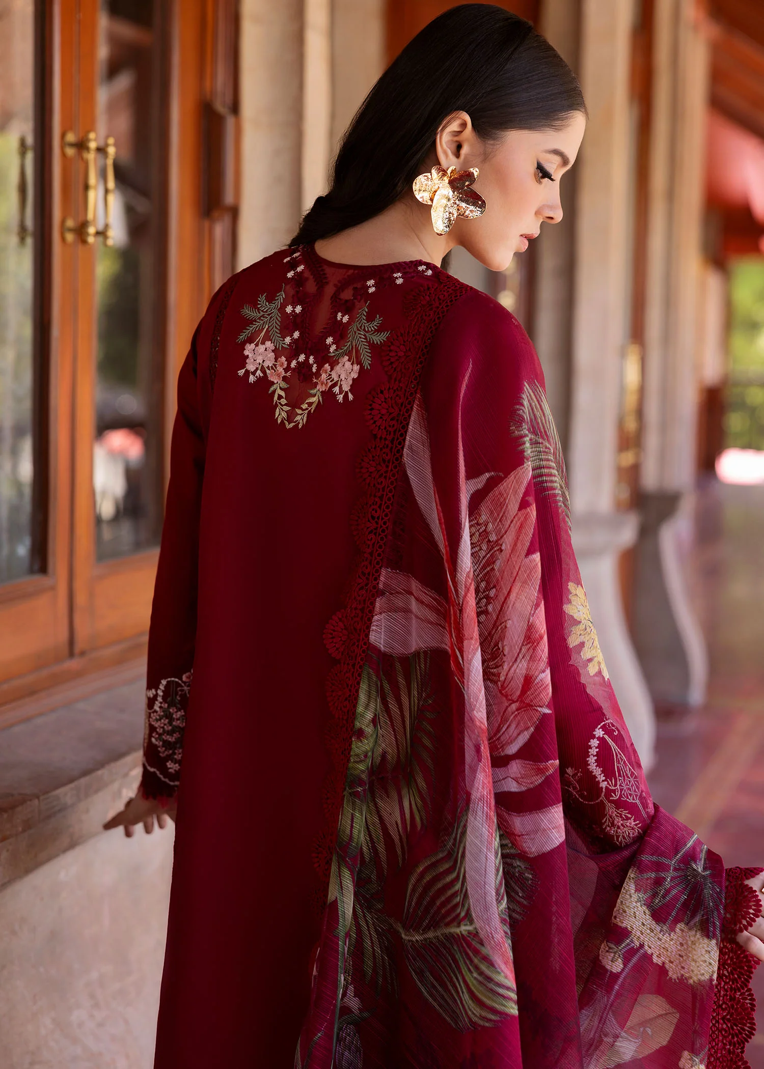 Saira Shakira Bloom Unstitched Lawn'25 || Hanging Gardens 2-A - Image 5