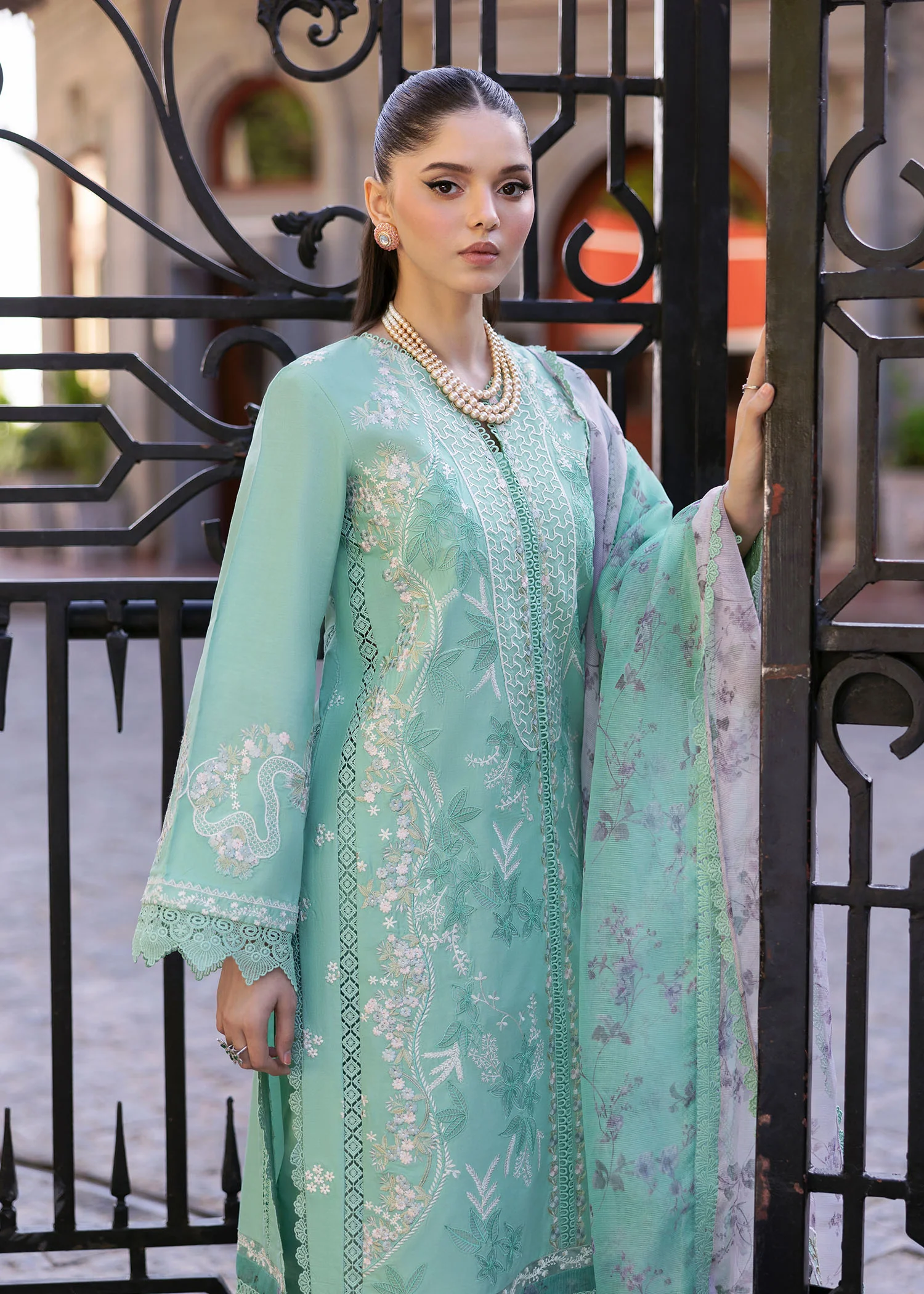 Saira Shakira Bloom Unstitched Lawn'25 || Chloe 3-B - Image 5
