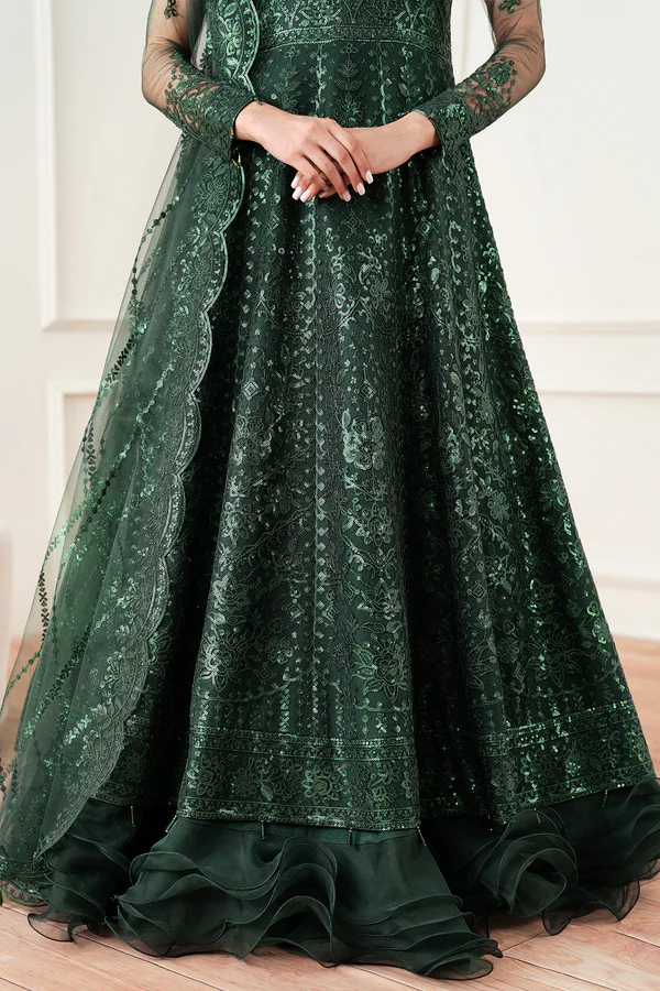 Essence Formals'25 || Emerald Muse - Image 2