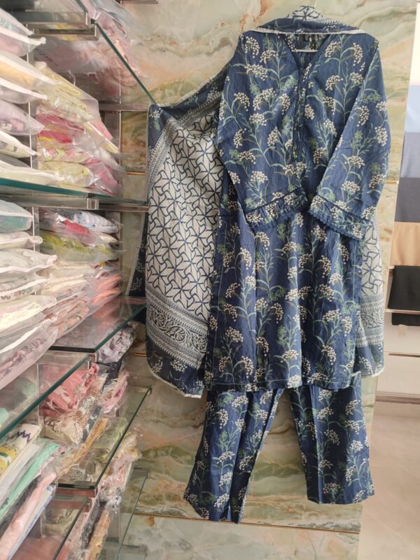 Riwayat Original Ready to Wear Pret Lawn || IQ - FS03