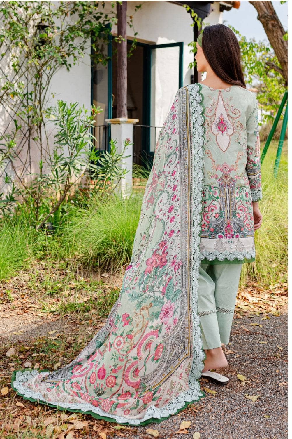 Jade Urbane Lawn - Image 2