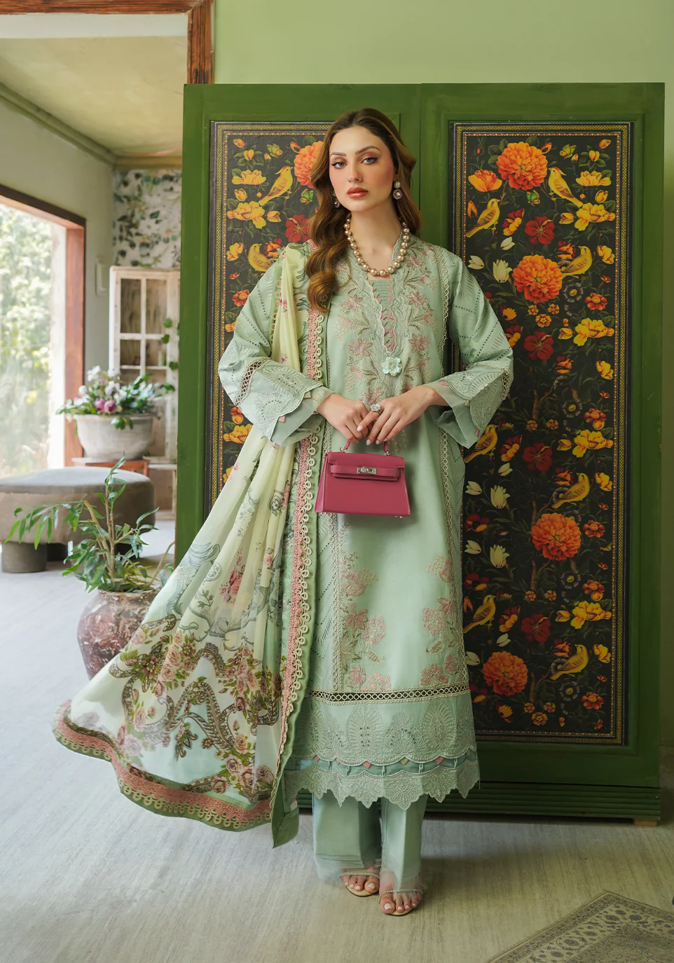 Zarqash Luxury Lawn 2024 | ZQT 009