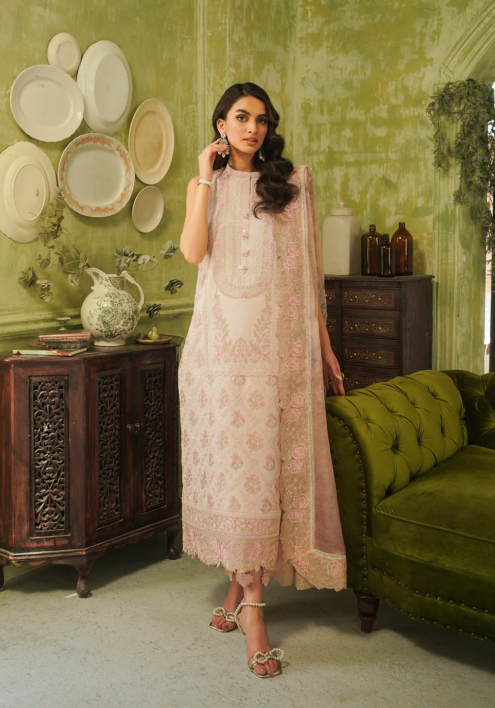 Zarqash Luxury Lawn 2024 | ZQT 003