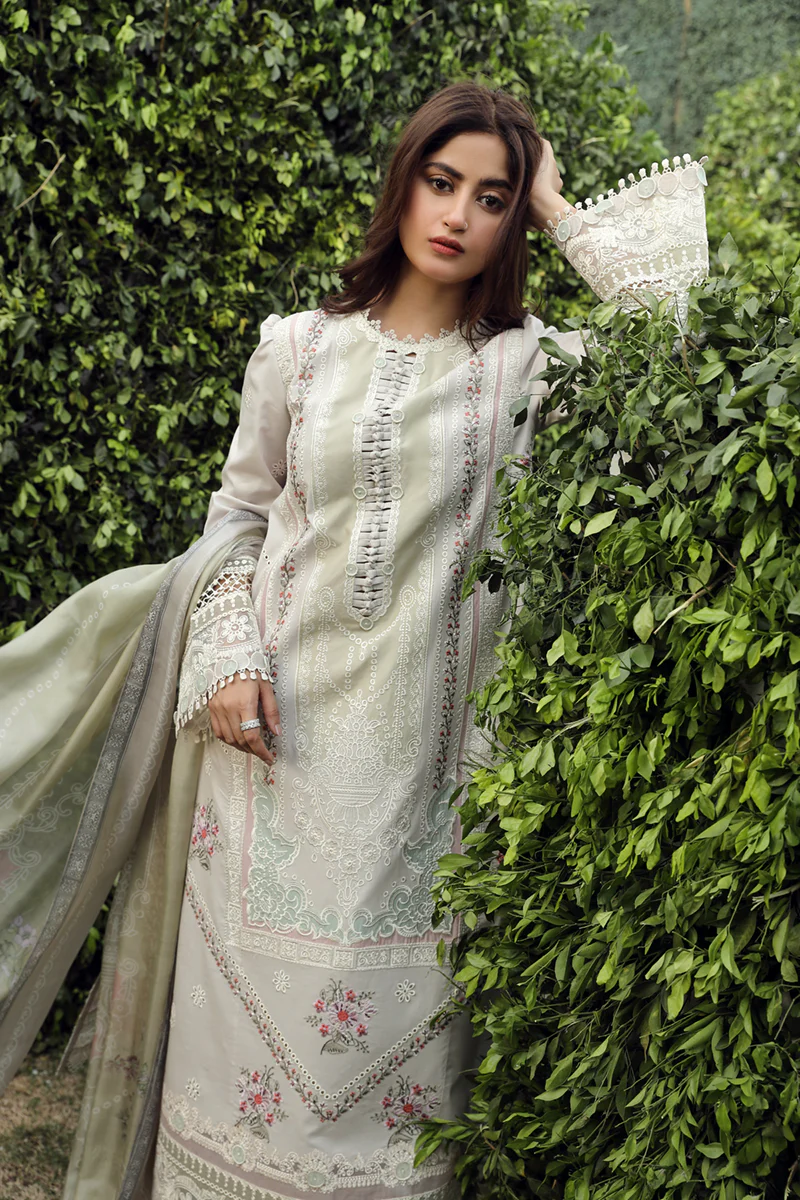 Qalamkar Festive Lawn 2024 | PS-11 - Image 4