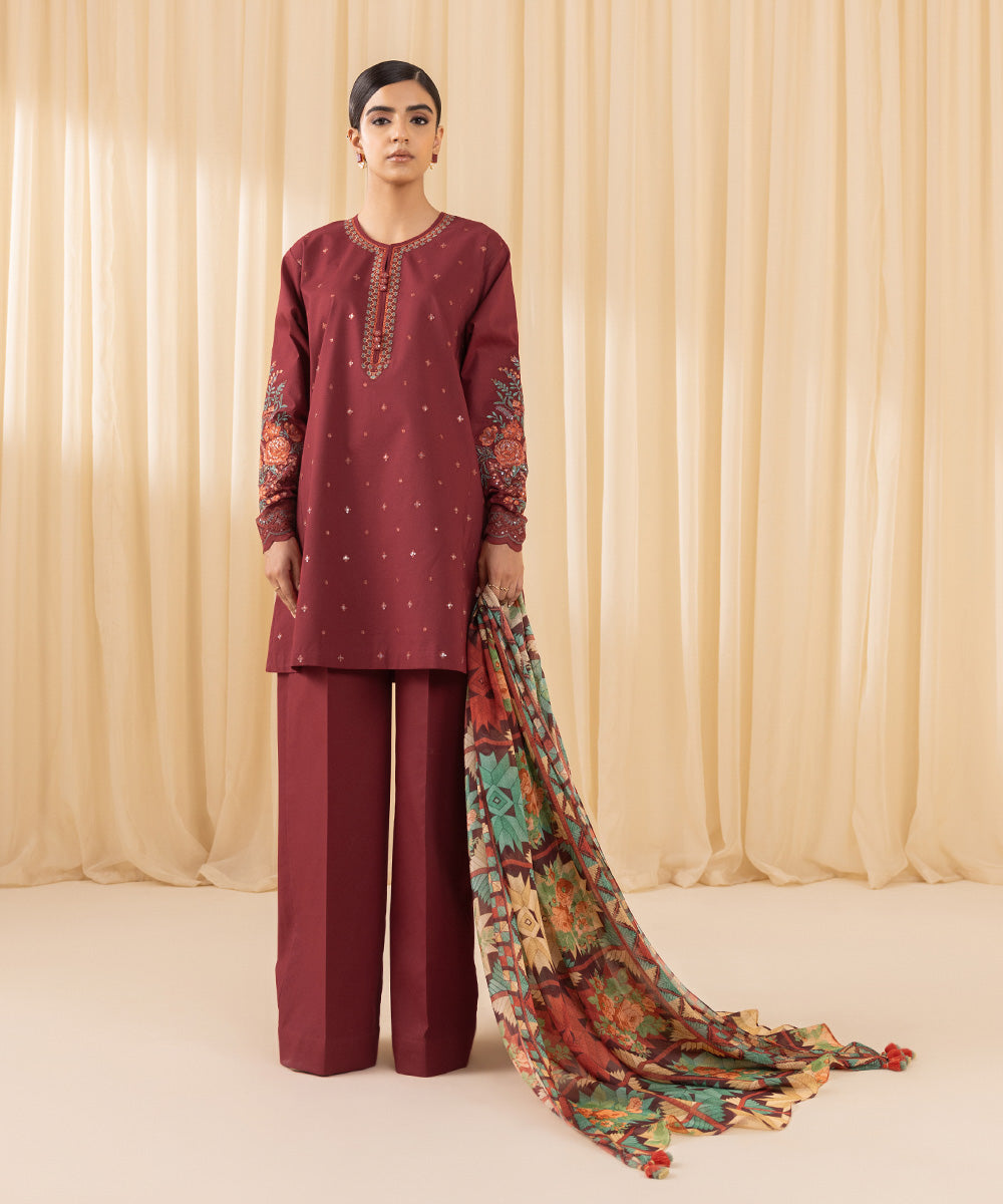Sapphire Festive Unstitched Collection | 3PEST24V68UC