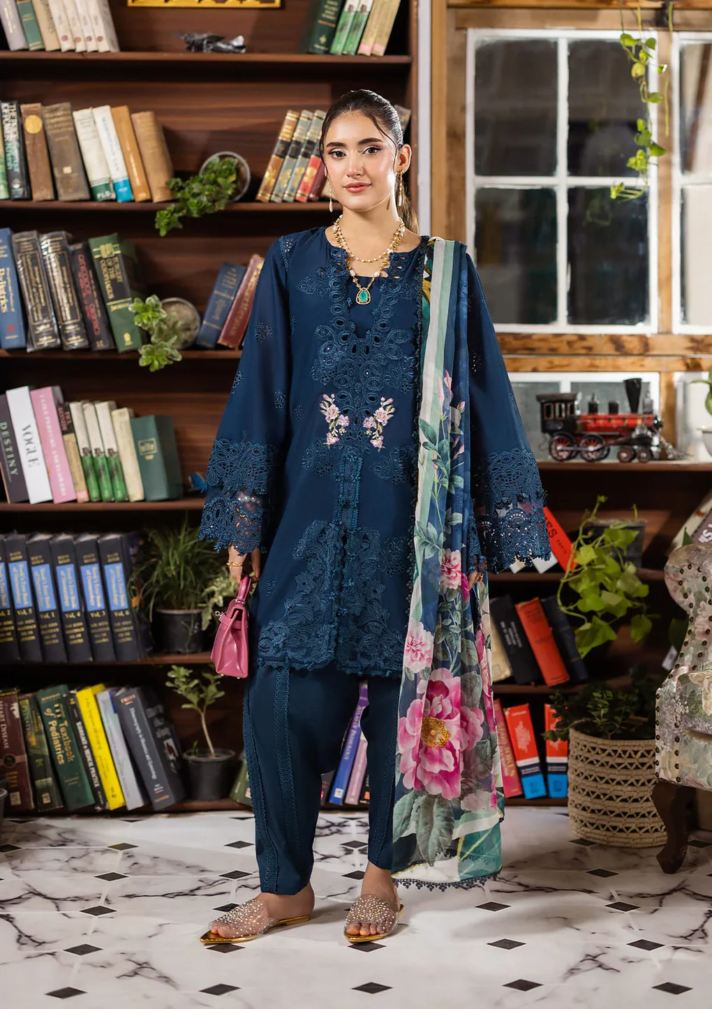 Elaf Chikankari With Chiffon EEC-4B Serenaire - Image 2