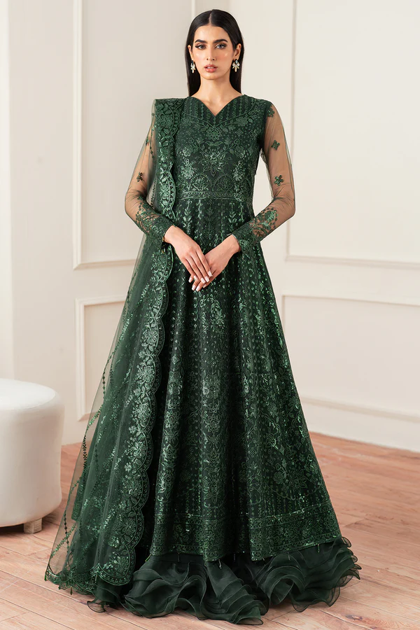 Essence Formals'25 || Emerald Muse