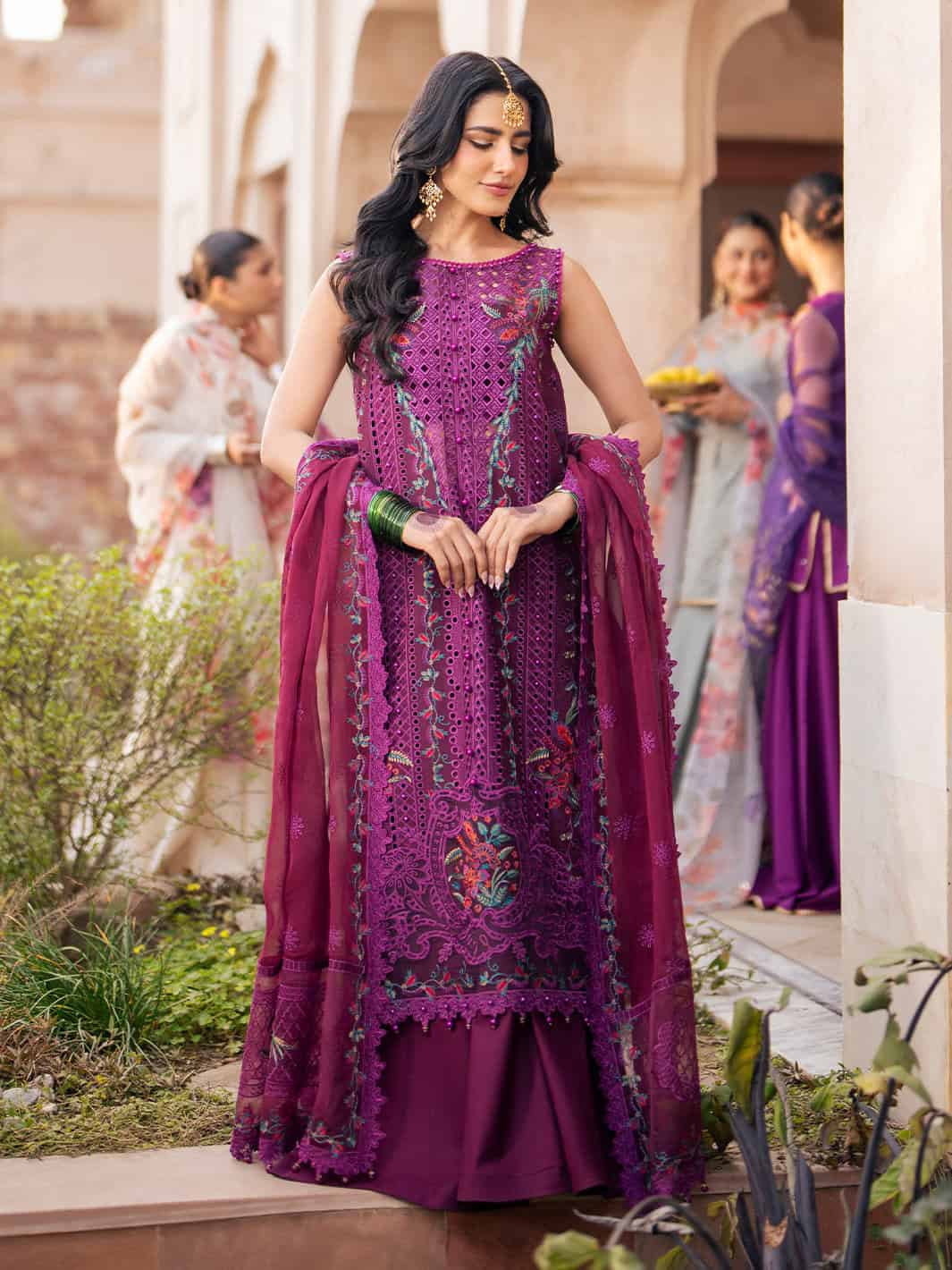 Dilbaro Embroidered Festive Lawn ’24 | 405-B