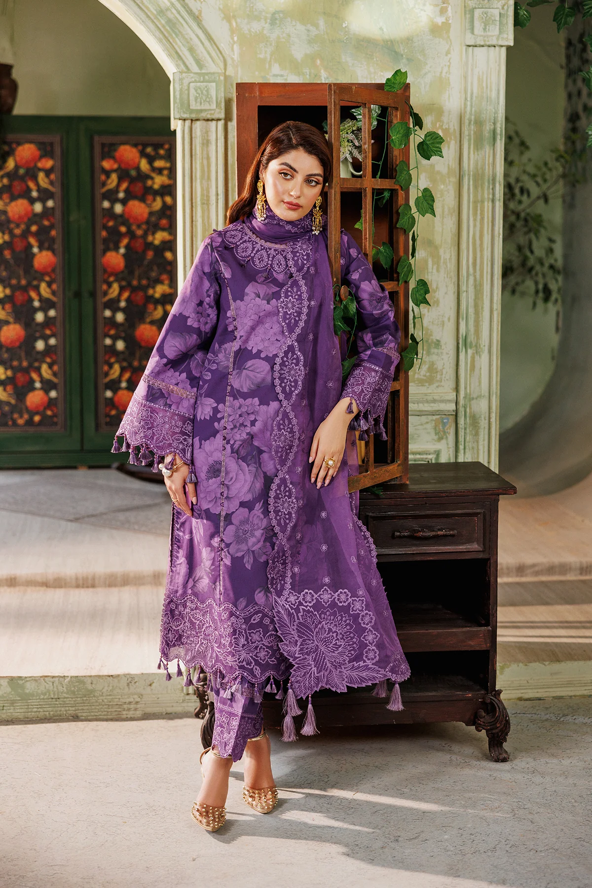 Maahi Lawn by Alizeh | AF-EPL-7018 - Image 3