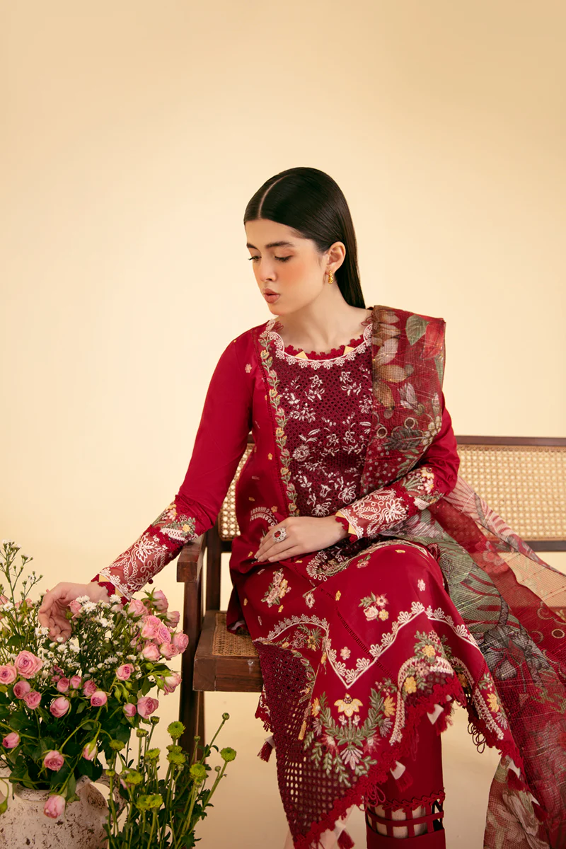 Qlinekari Lawn by Qalamkar 2024 | SQ-04 - Image 4