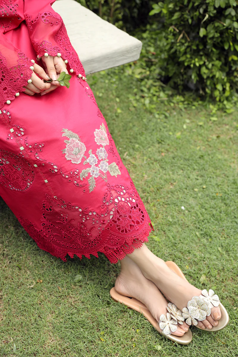 Qalamkar Festive Lawn 2024 | PS-06 - Image 4