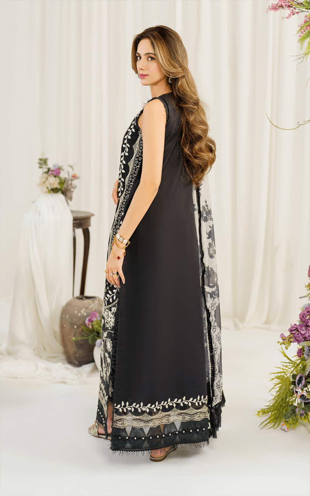 Pretty in Pink by Asifa & Nabeel | Dandelion (PP-1) - Image 2