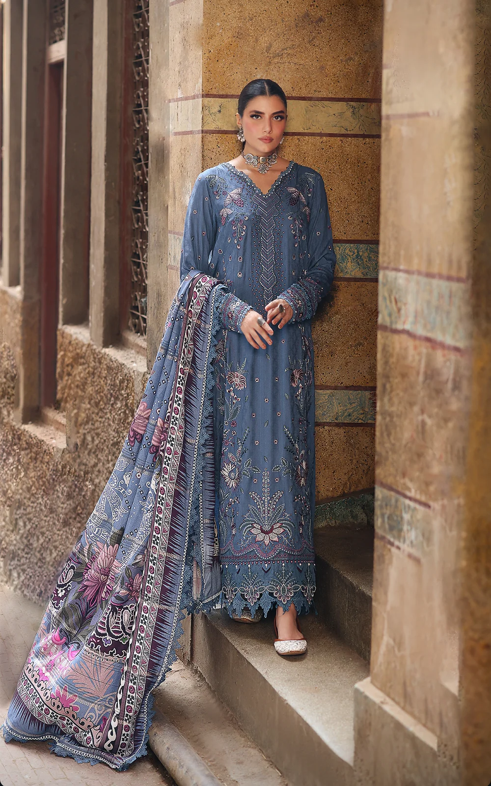 Nureh Maya Linen