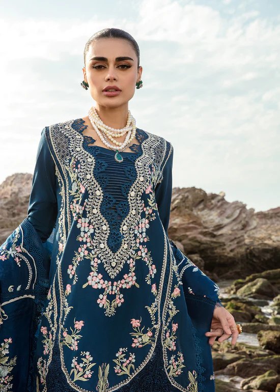 Crimson Lawn by Saira Shakira 24 | 1B - Image 4