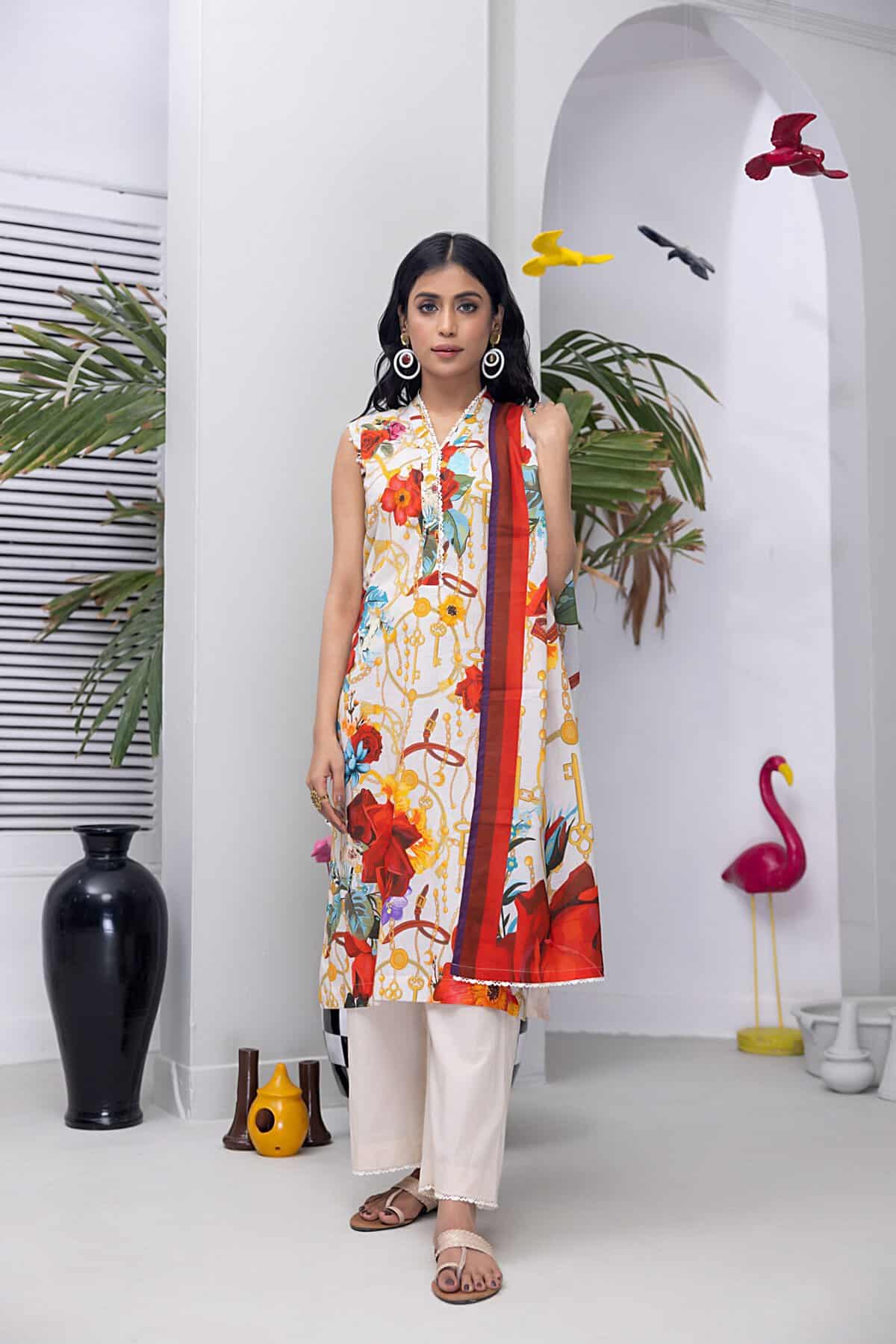 Salina Pop Printed Lawn | SP-7 - Image 4